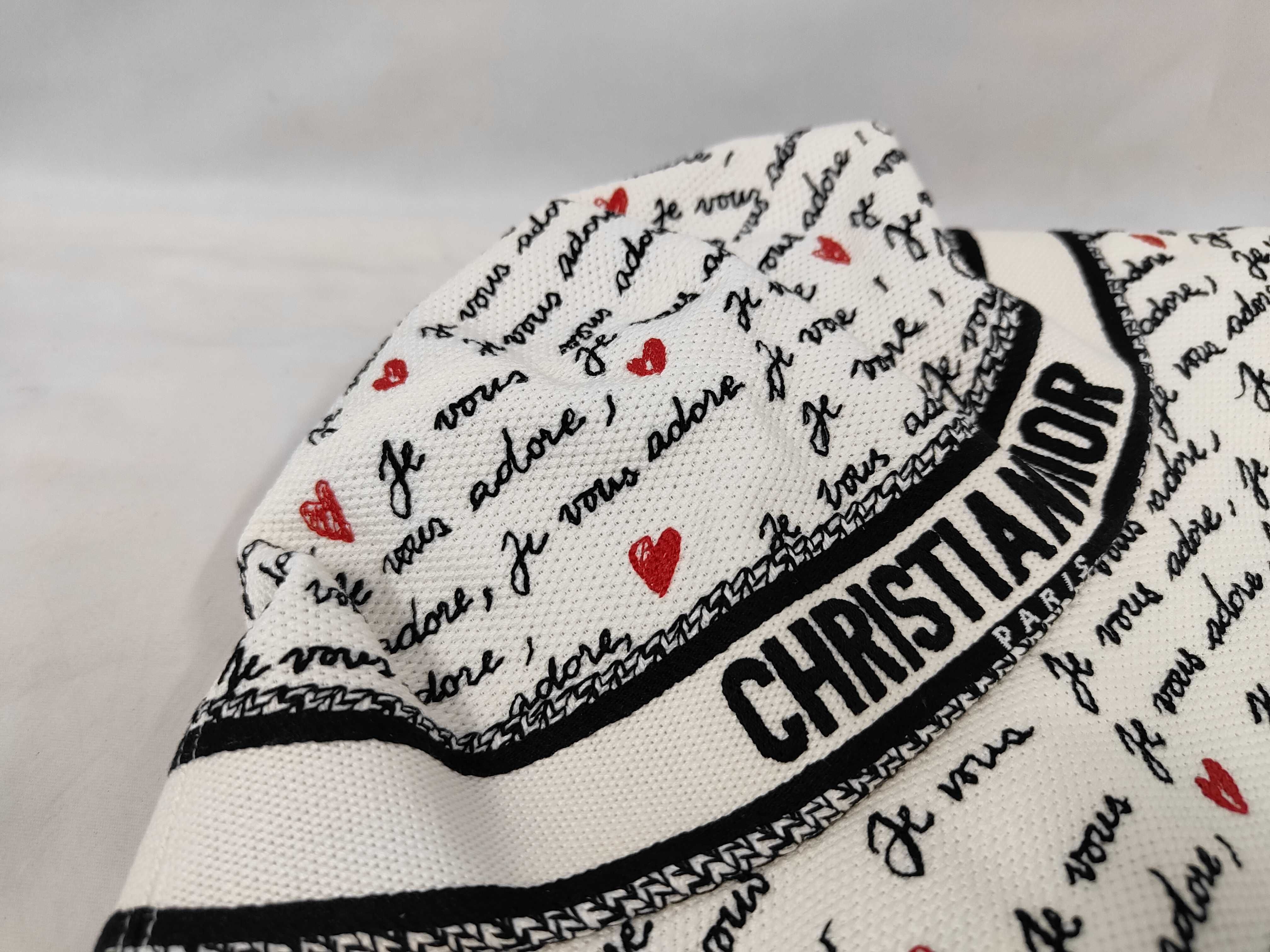 (unused) hat, letter, and other accessories. — view 10