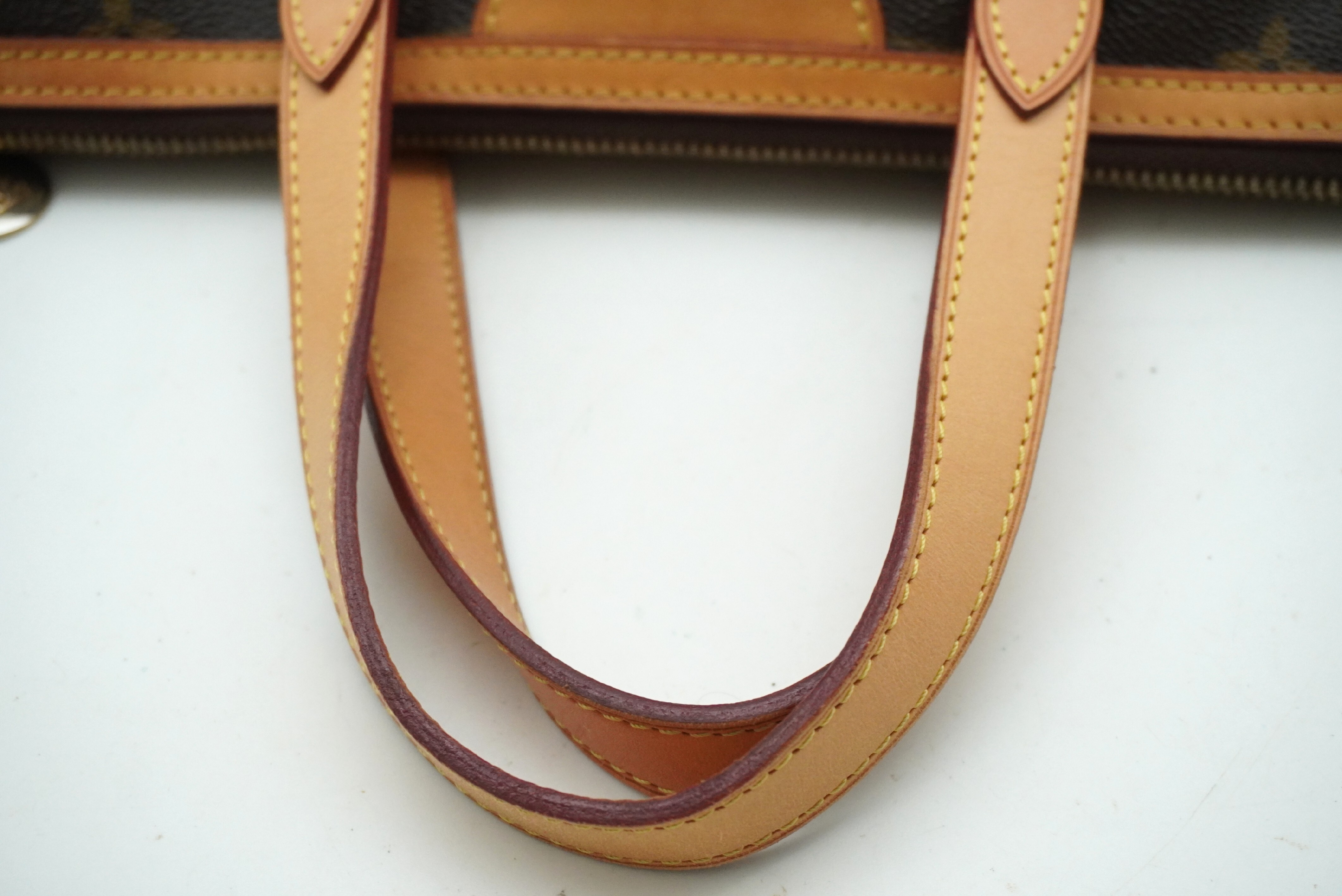 Monogram Palermo PM M40145 Shoulder Strap Handbag — view 6