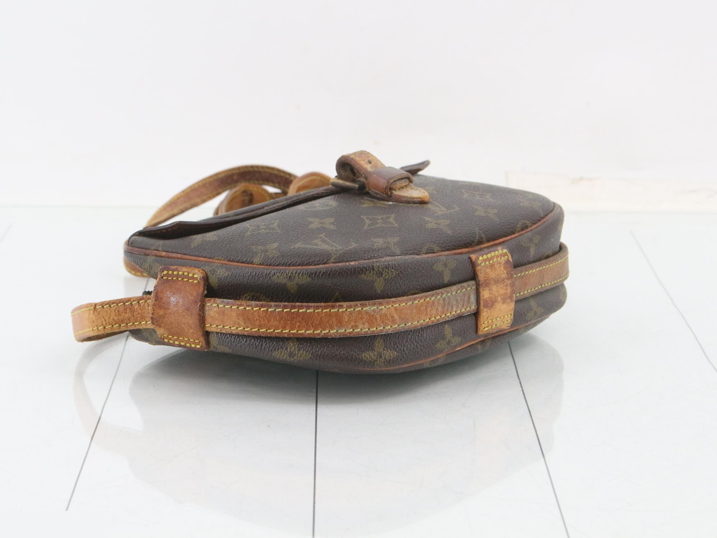 Monogram Jaune Fille 23 Shoulder Bag — view 5