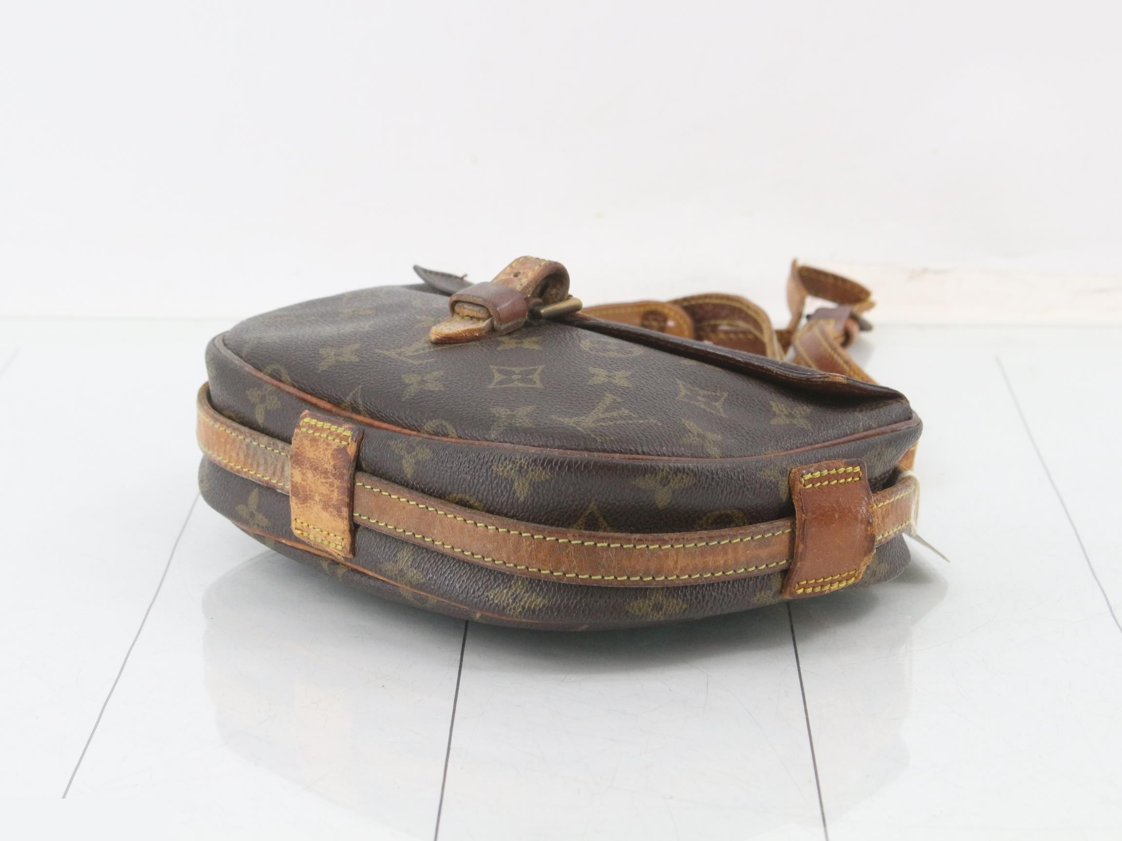 Monogram Jaune Fille 23 Shoulder Bag — view 6