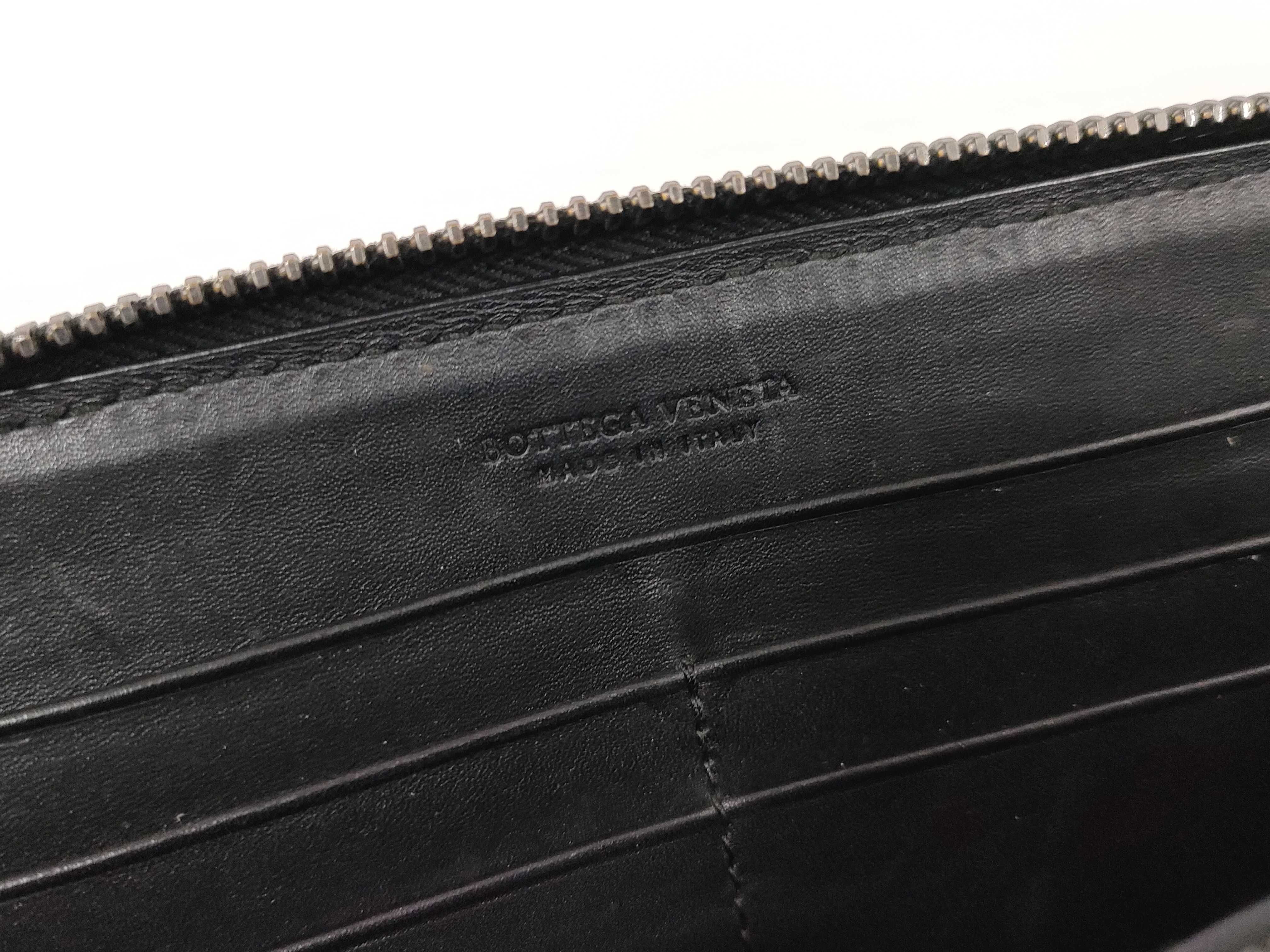 Intrecciato Round Zipper Long Wallet — view 12