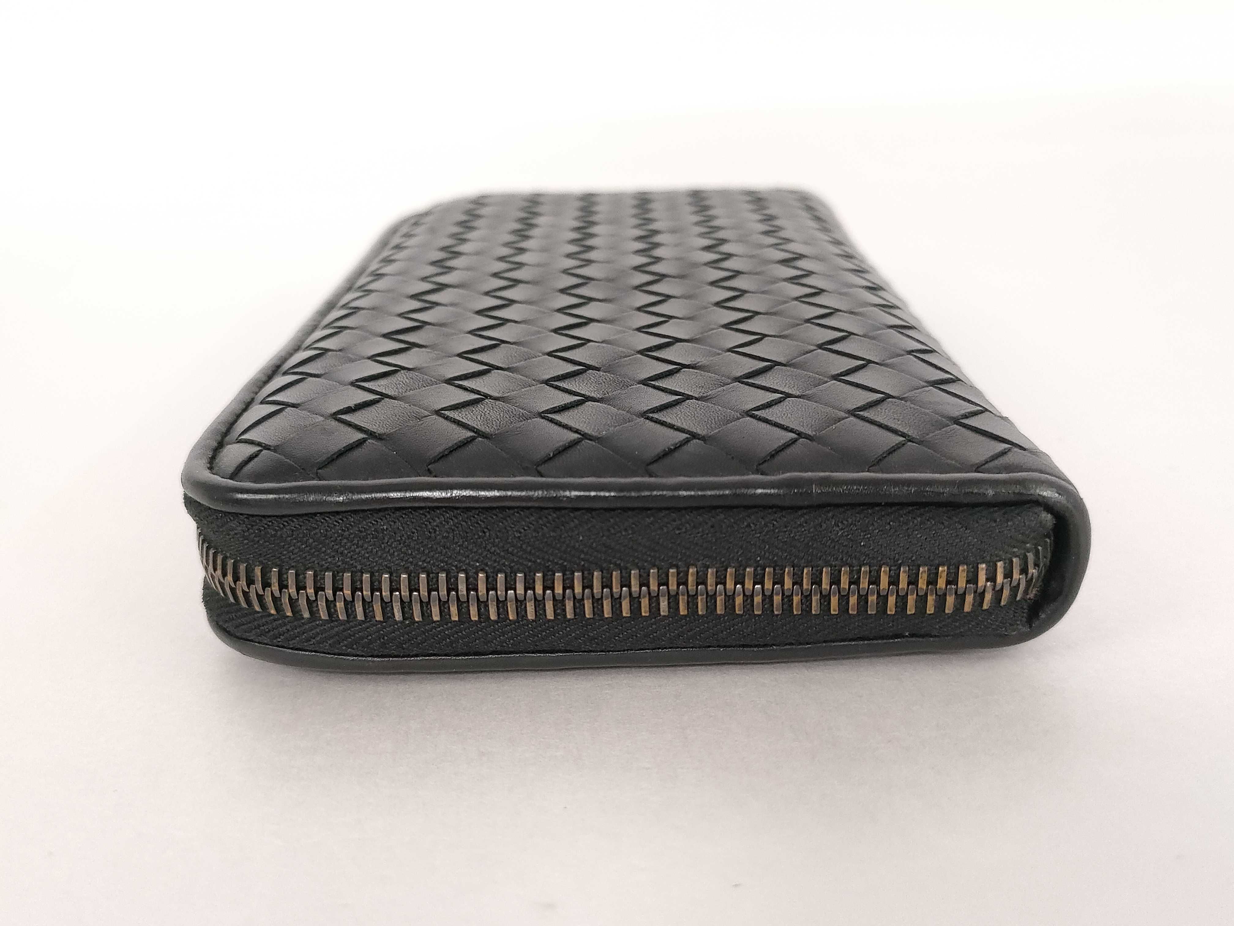 Intrecciato Round Zipper Long Wallet — view 4