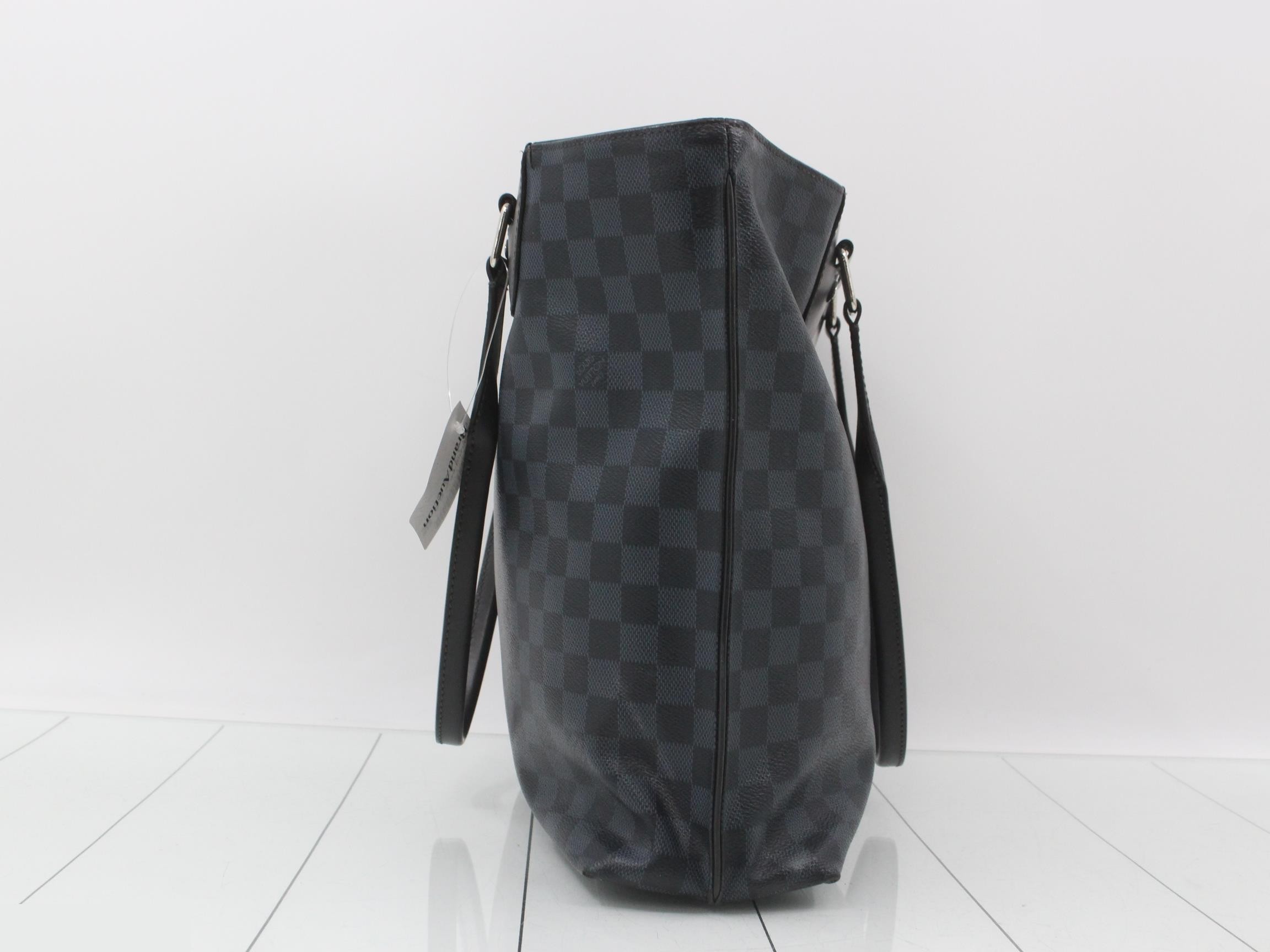 Damier Cobalt Cabas Voyage Tote Bag — view 3