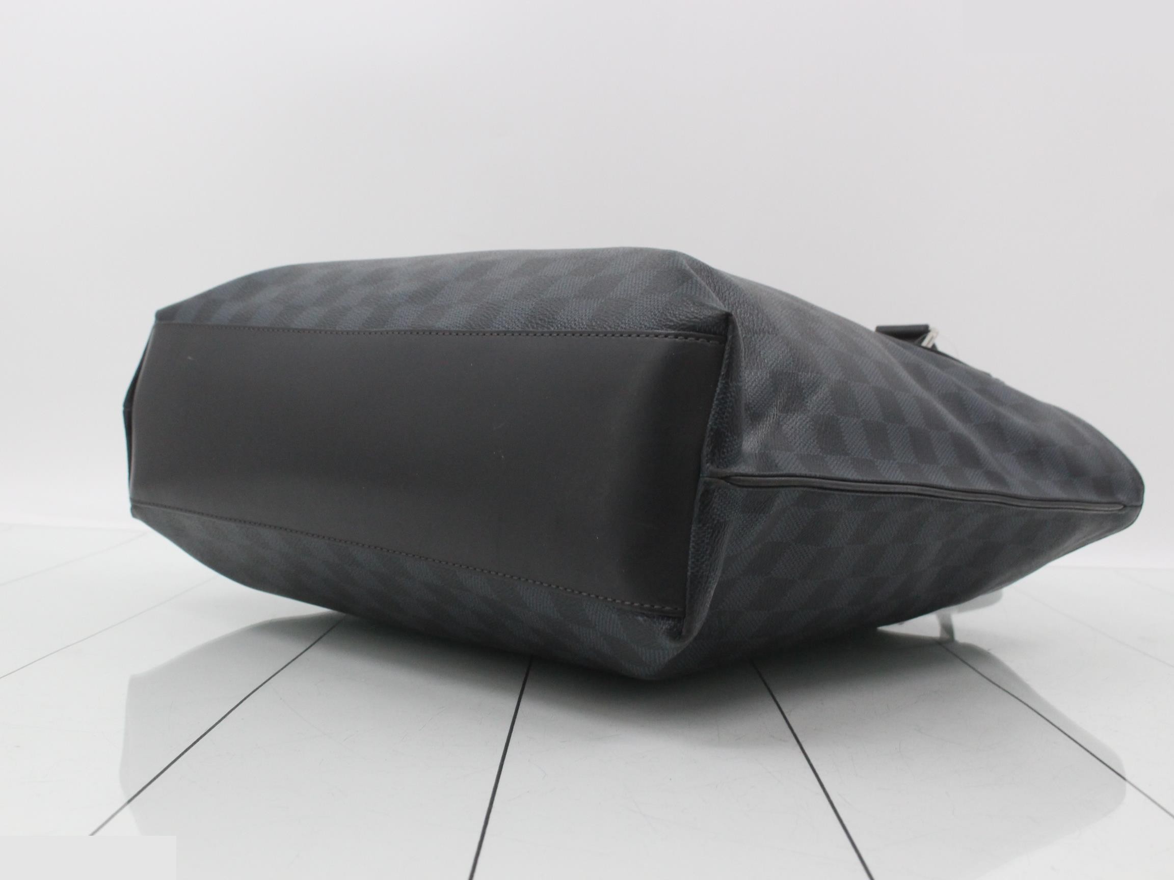 Damier Cobalt Cabas Voyage Tote Bag — view 6