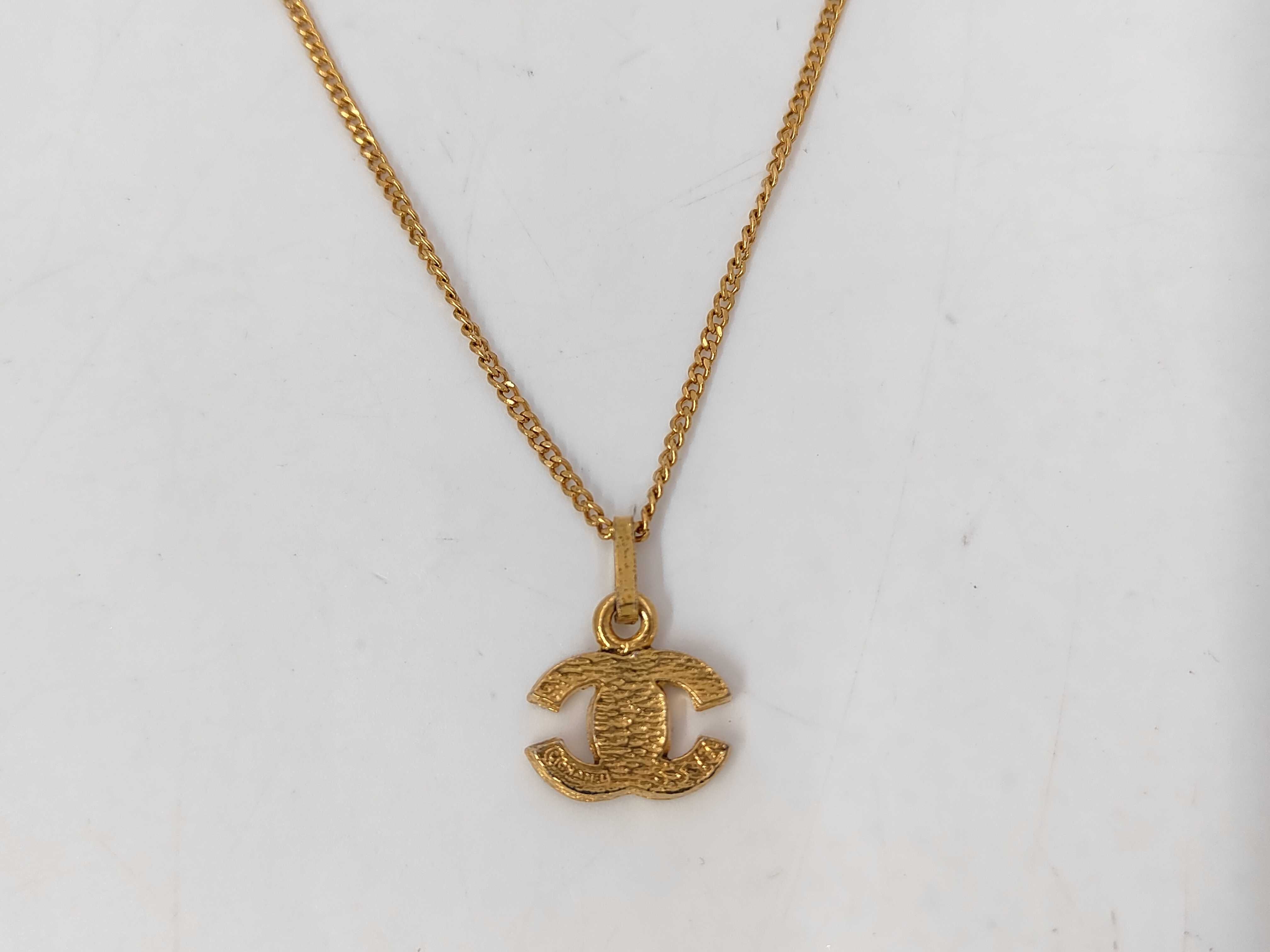 necklace 3311, Coco Mark, rhinestone, no year stamped. — view 2