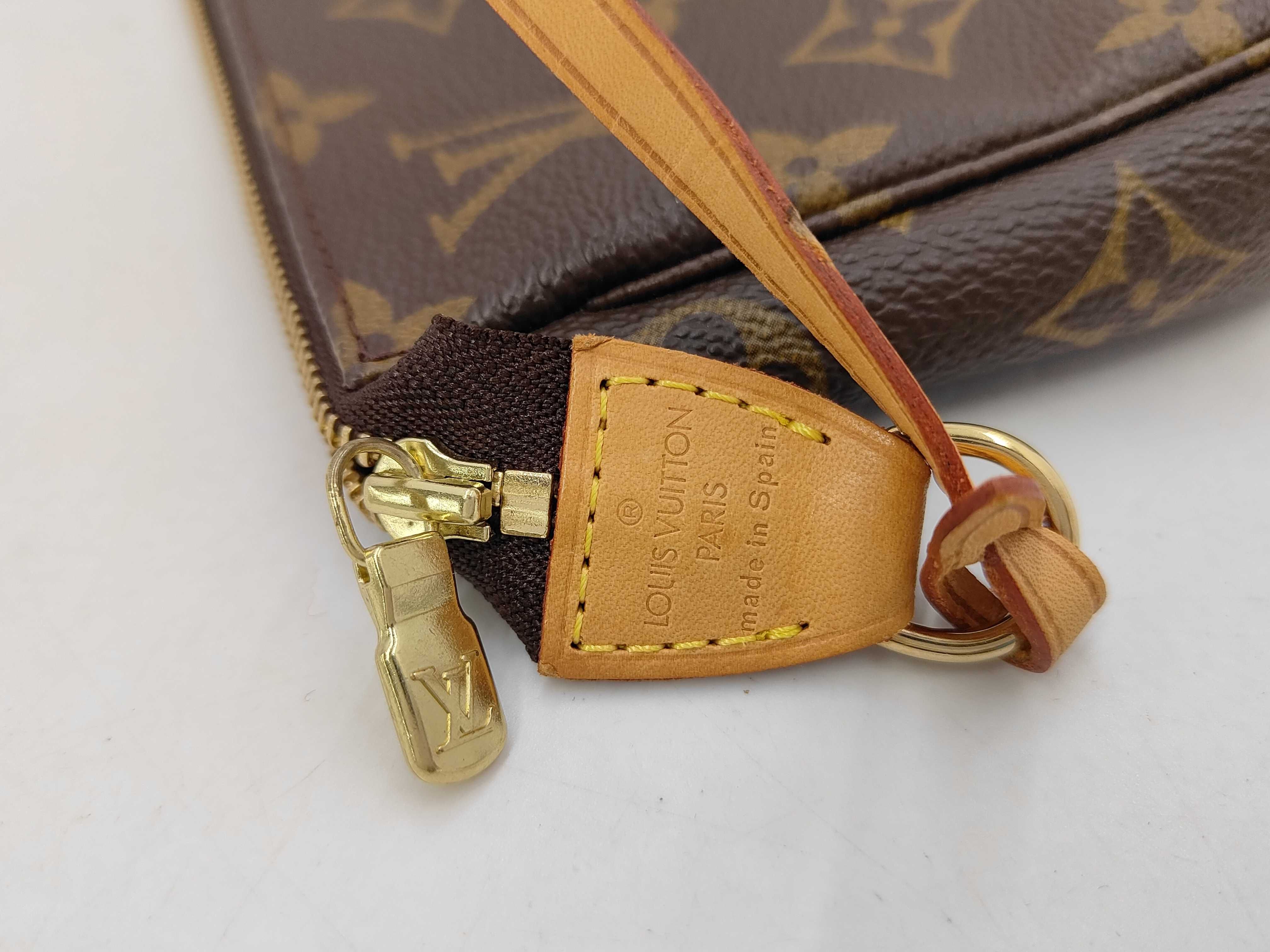 LV Monogram Pochette Accessoires Pouch — view 11
