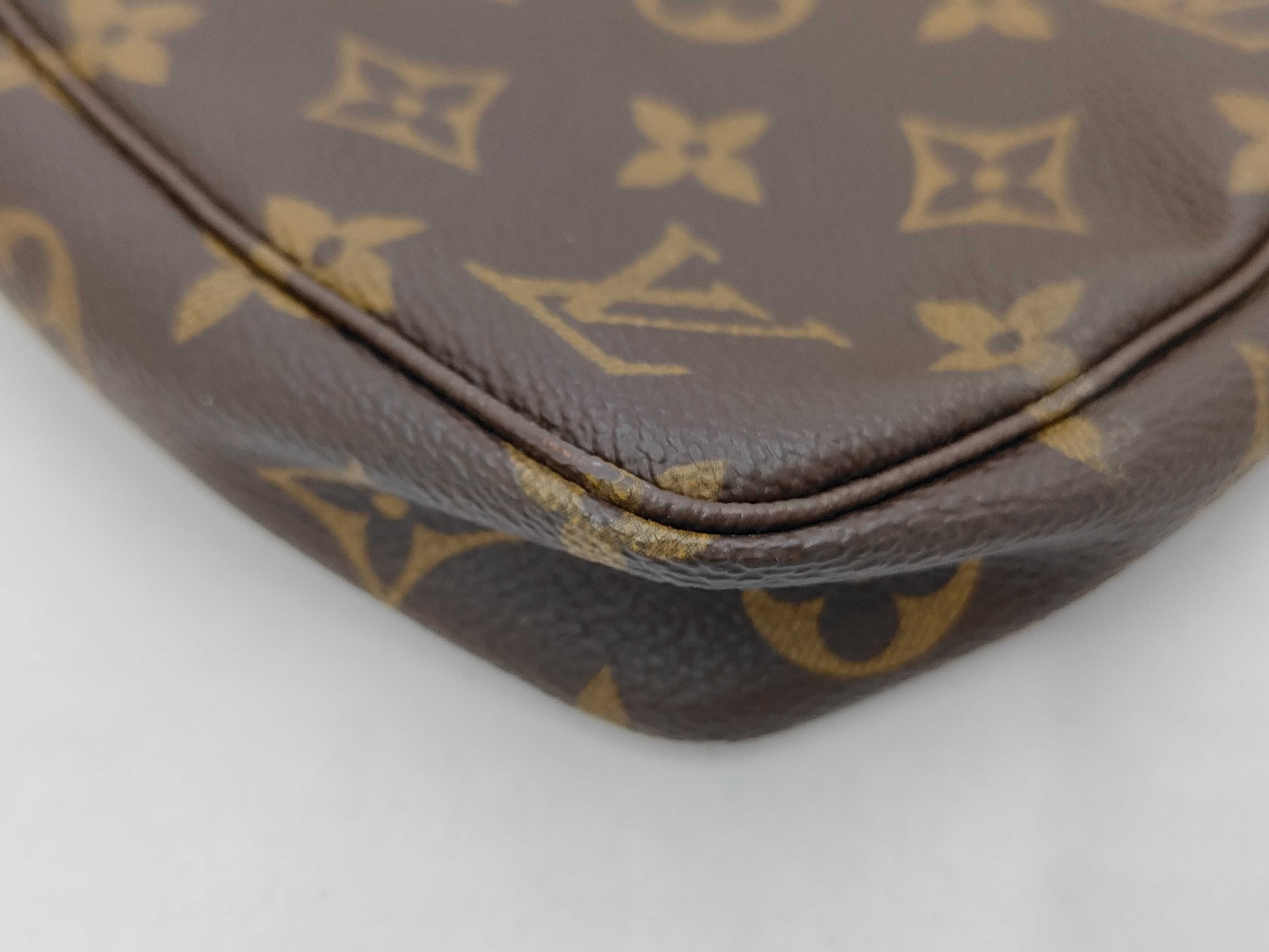 LV Monogram Pochette Accessoires Pouch — view 4