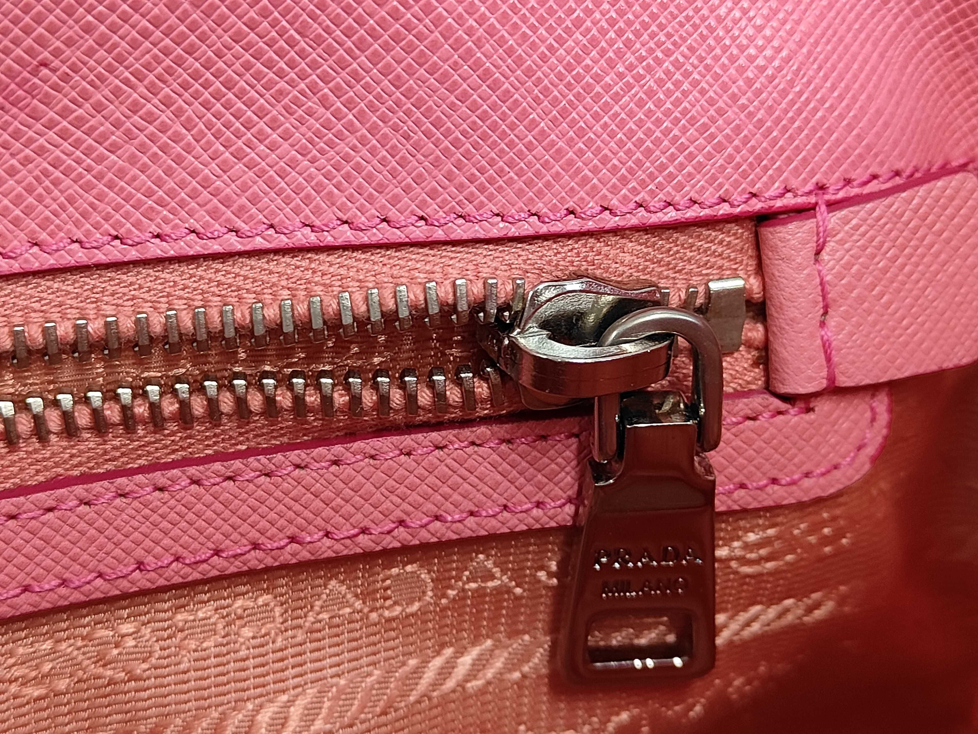 chain shoulder bag, quilted, pink. — view 9