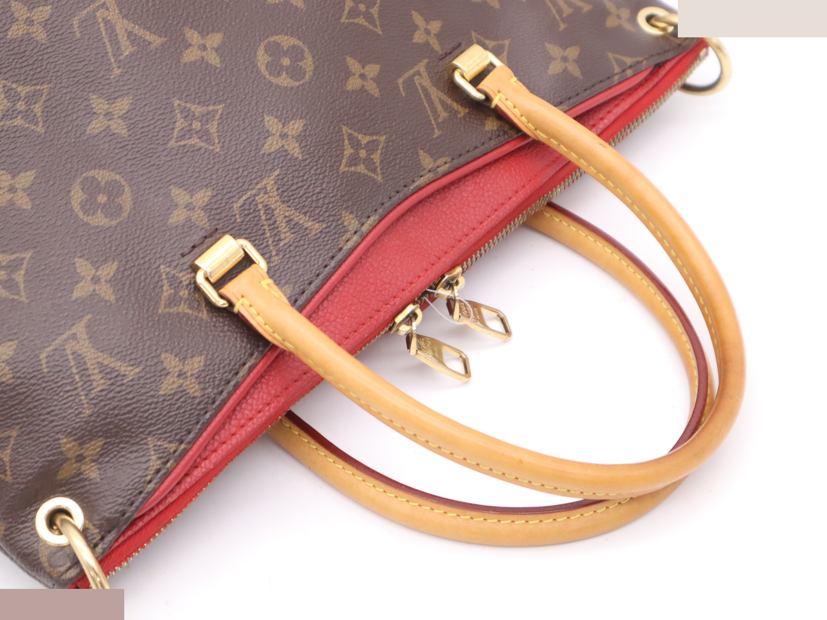 Pallas Cerise with shoulder strap — view 6