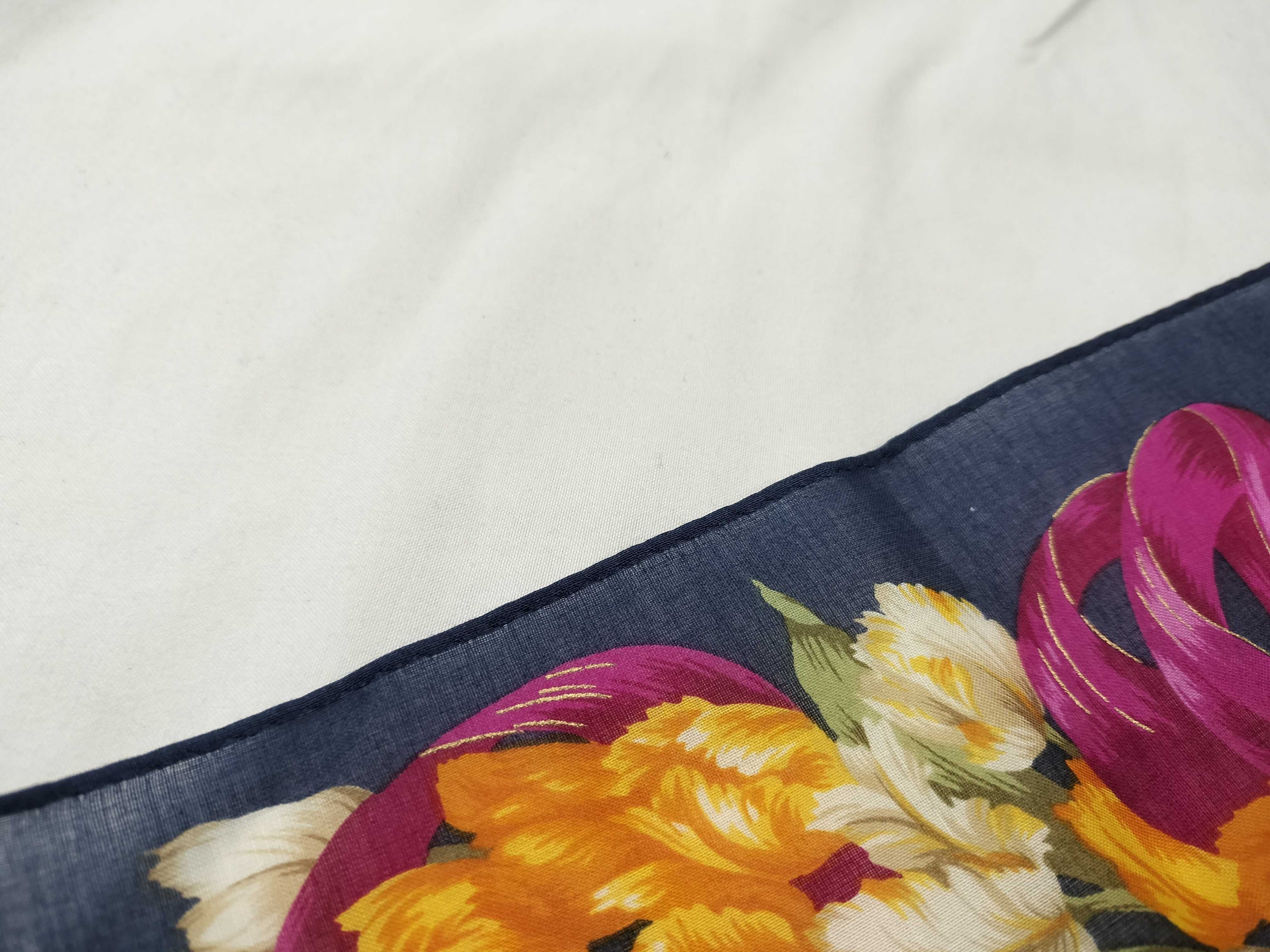 handkerchief scarf with sticker, tulip, ribbon, emblem, and other accessories. — view 6