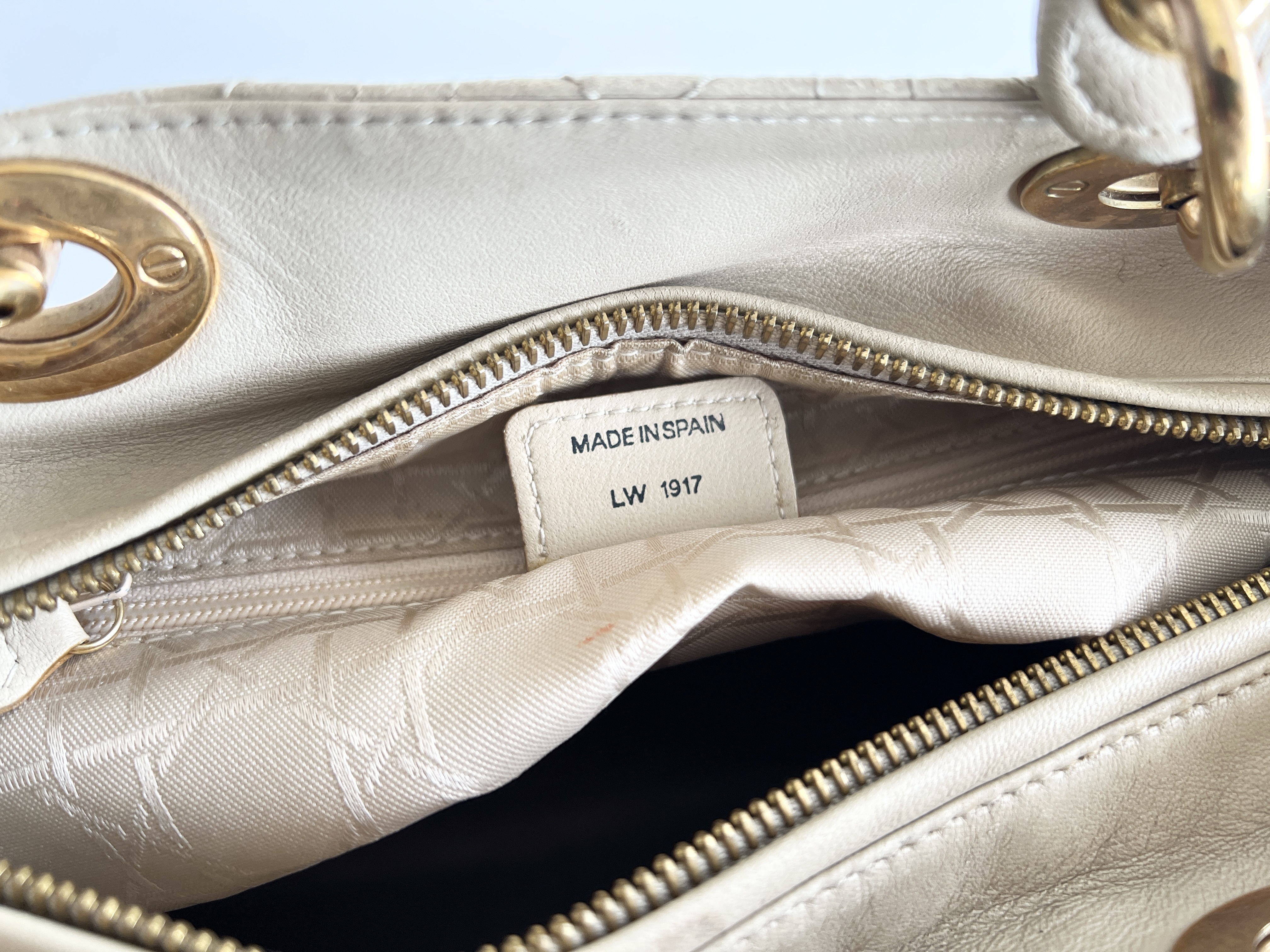 Lady Dior Cannage Leather Lambskin 2way Handbag Shoulder Bag — view 9