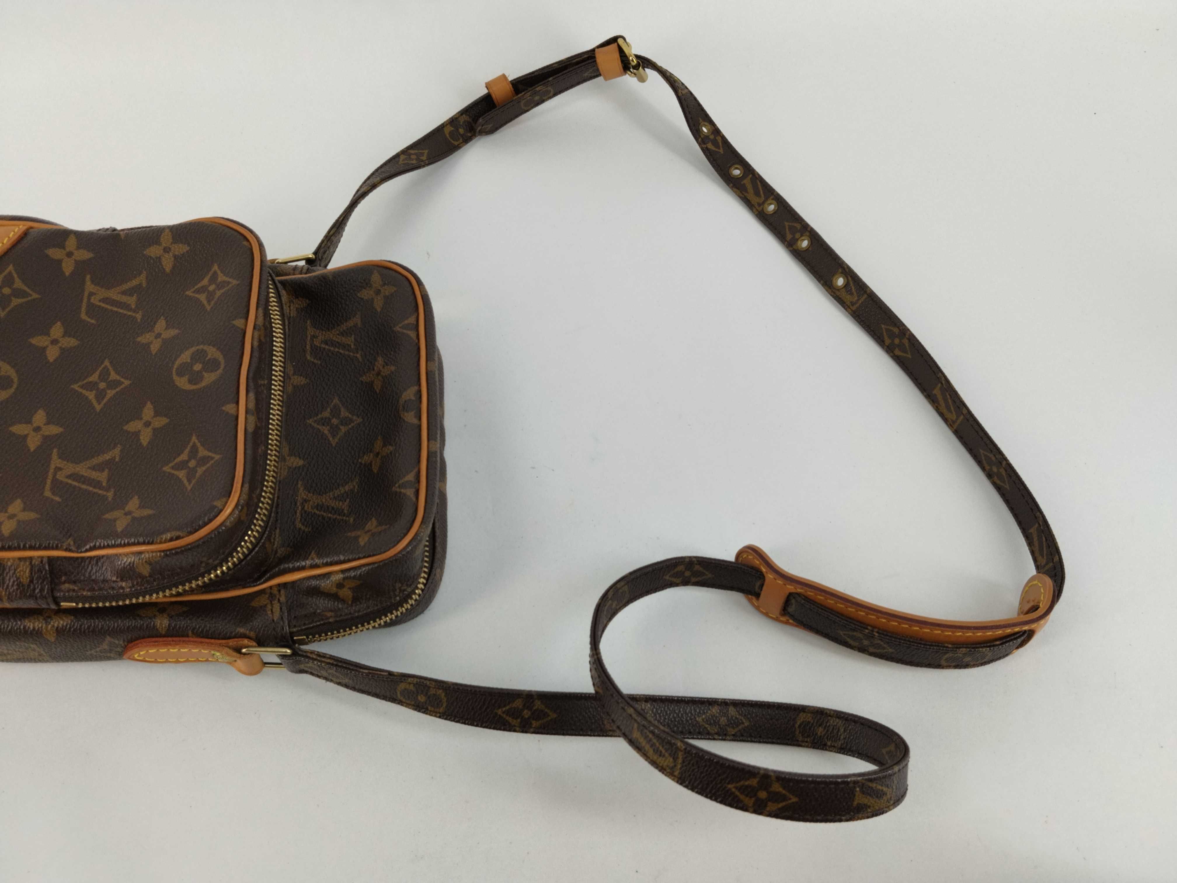 Monogram Louis Vuitton Amazon M45236 Monogram TH0051 Shoulder Bag — view 3