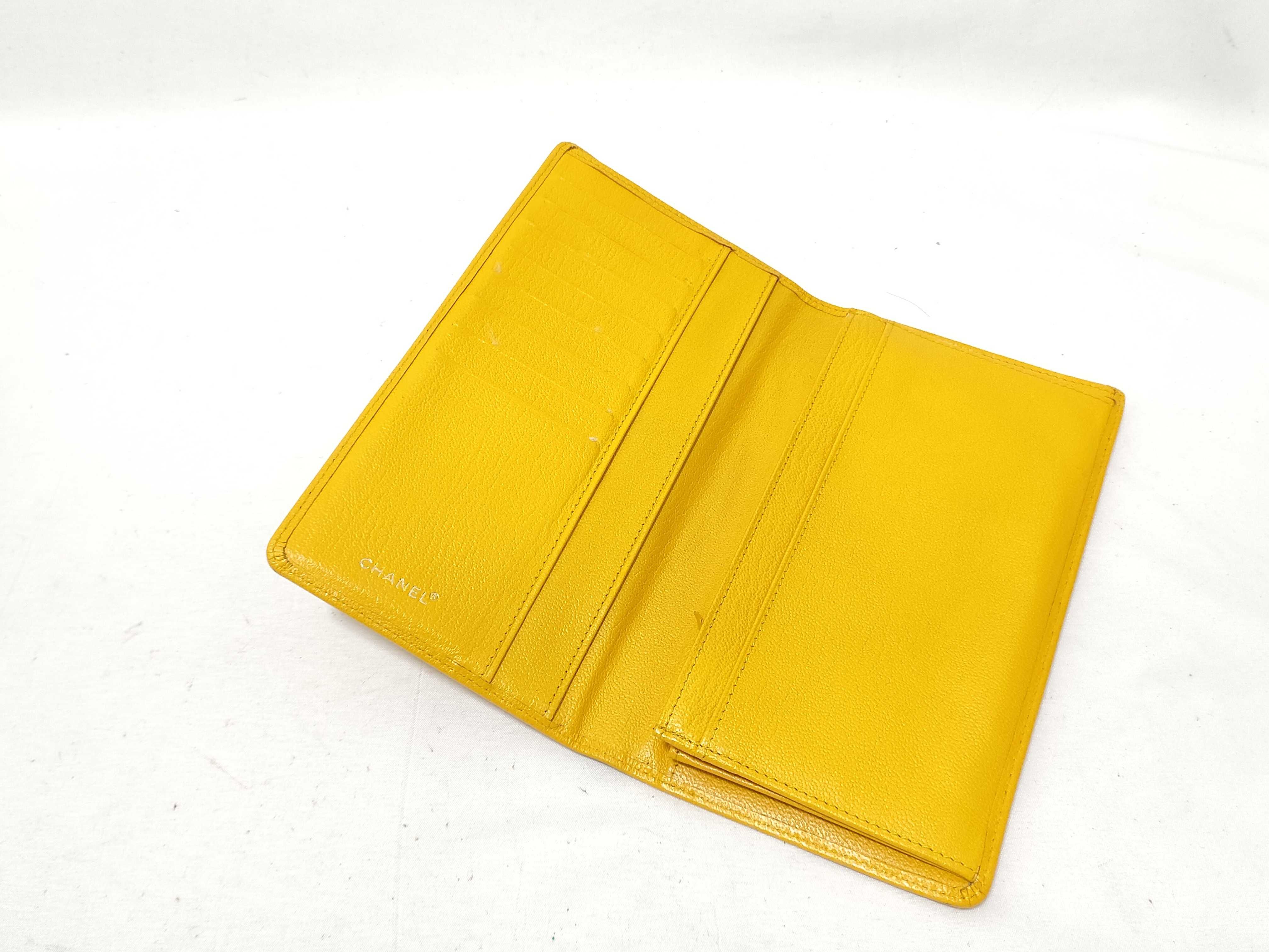 Bi-fold Wallet, Coco Mark, Leather, Black — view 11