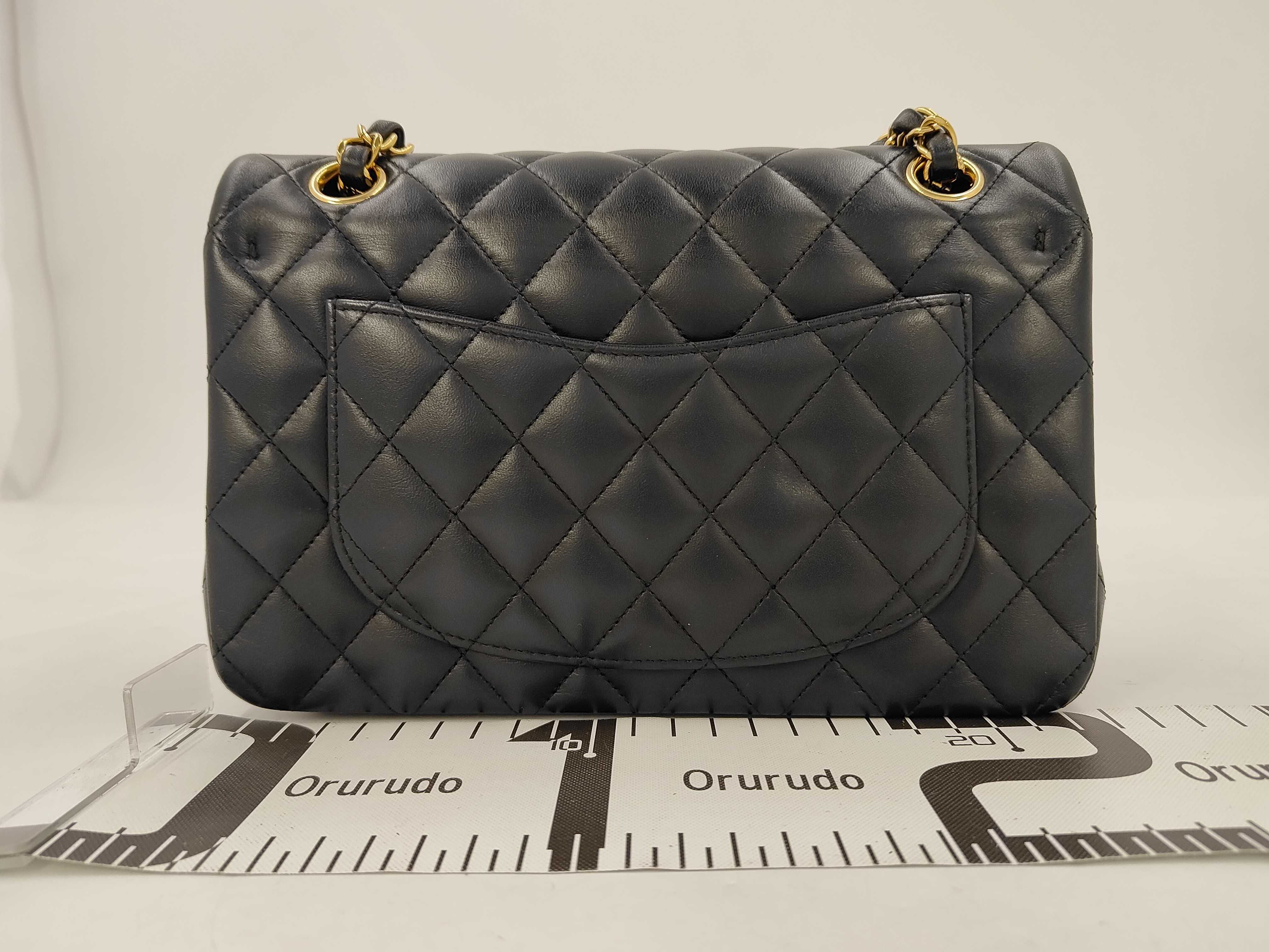 Matelassé 23 Lambskin Double Flap Double Chain Shoulder Bag — view 2