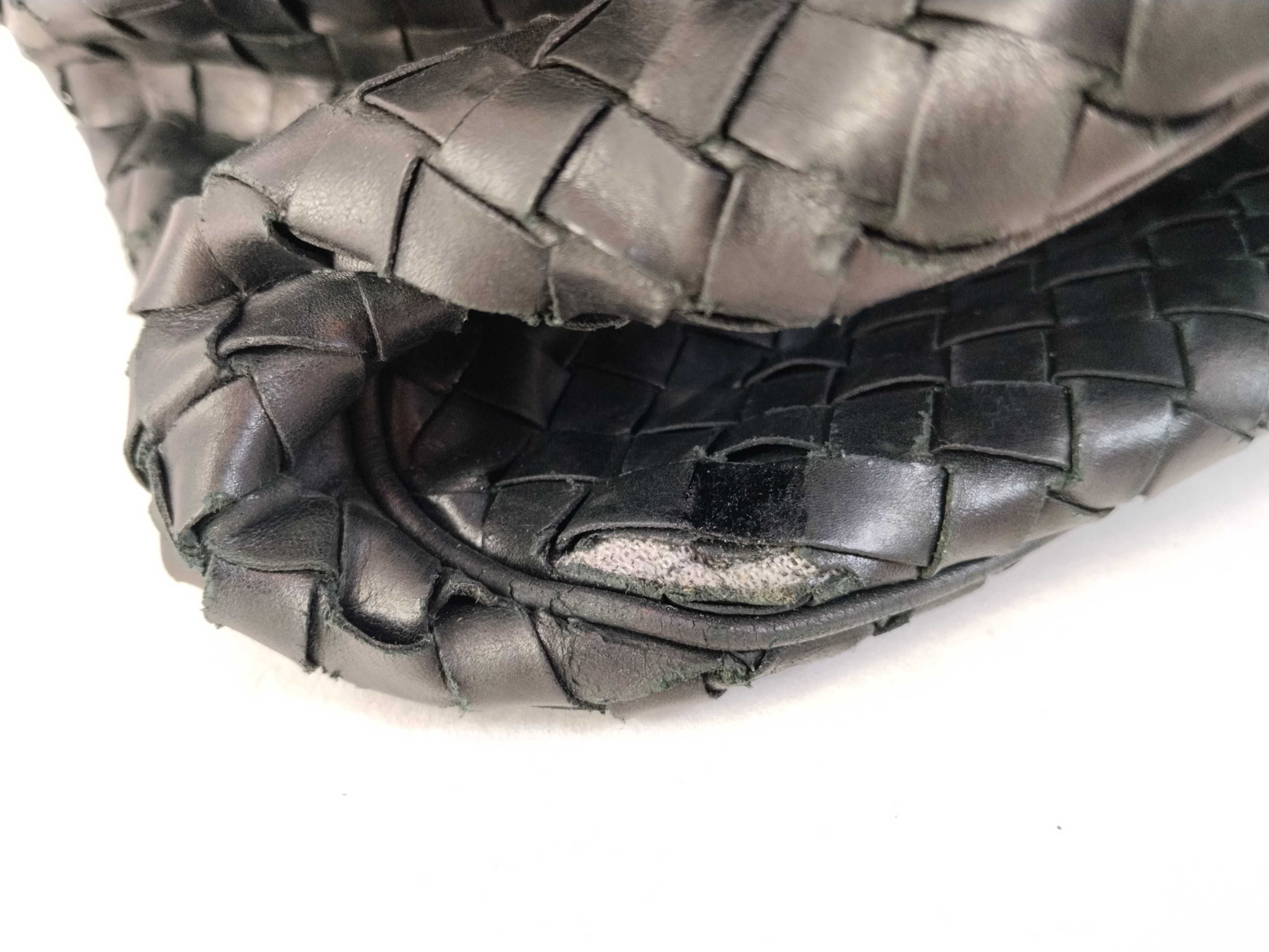 Intrecciato Bottega Veneta Handbag Leather Intrecciato Black Handbag — view 14