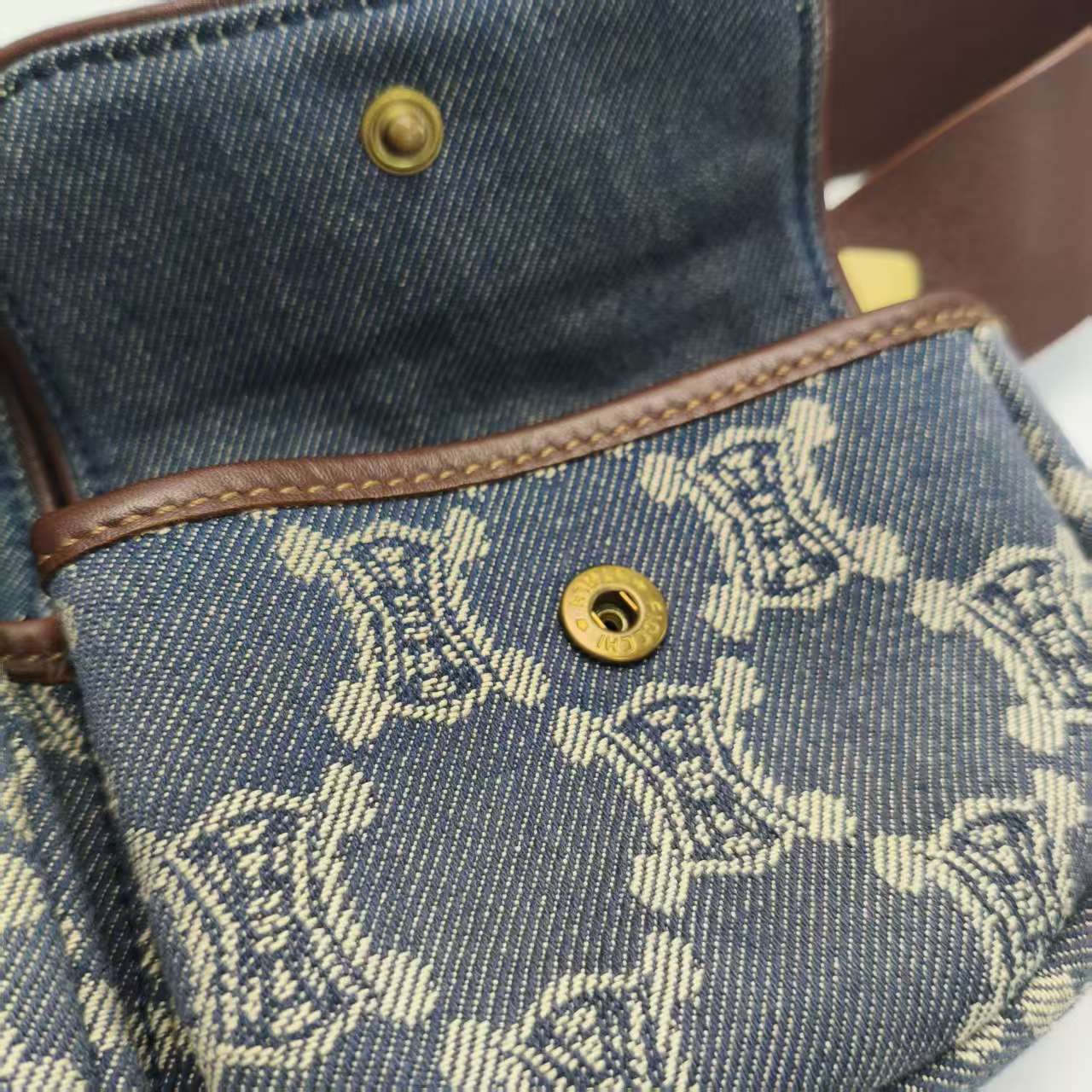 【*Shipped from: China*】CELINE Canvas Shoulder Bag — view 8