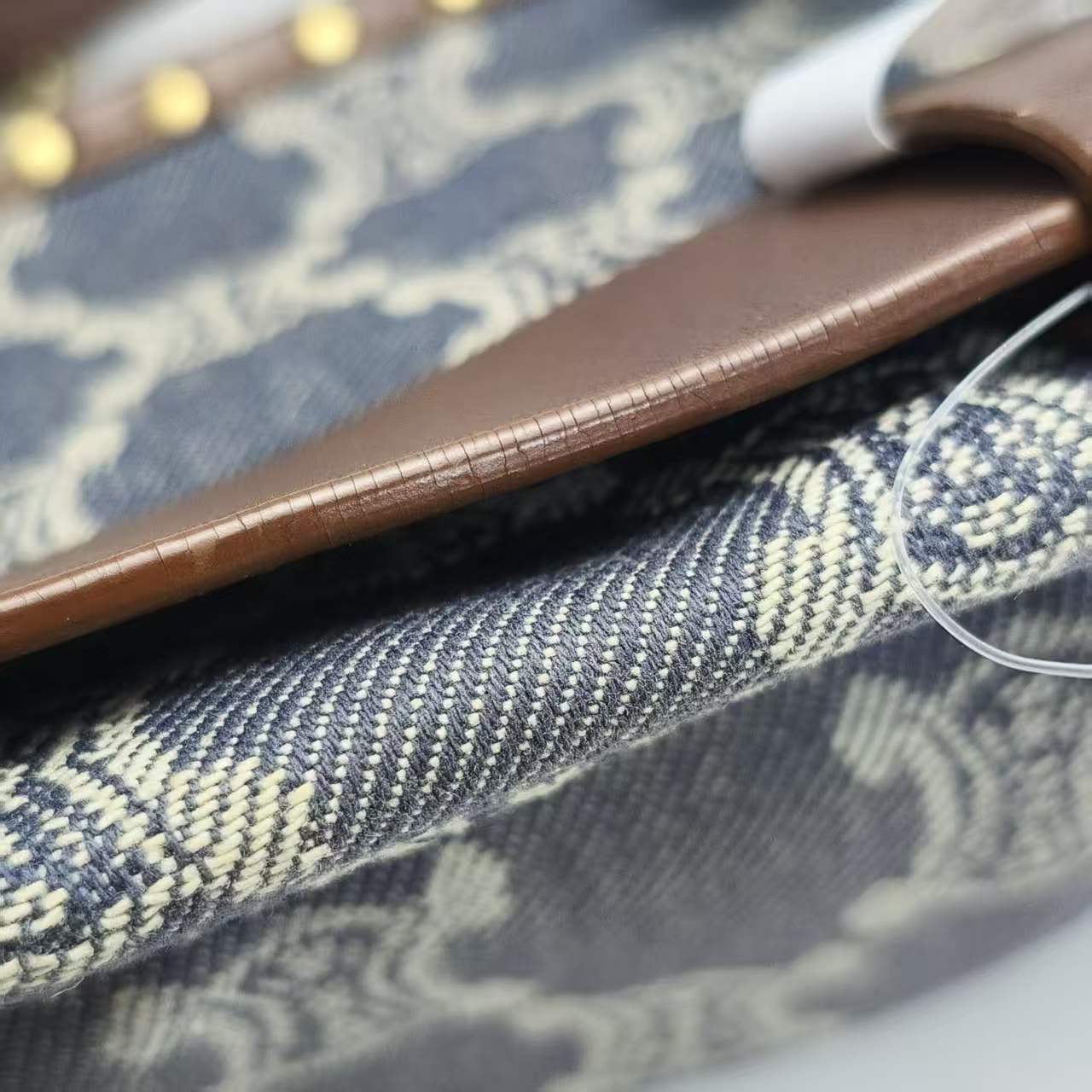 【*Shipped from: China*】CELINE Canvas Shoulder Bag — view 9