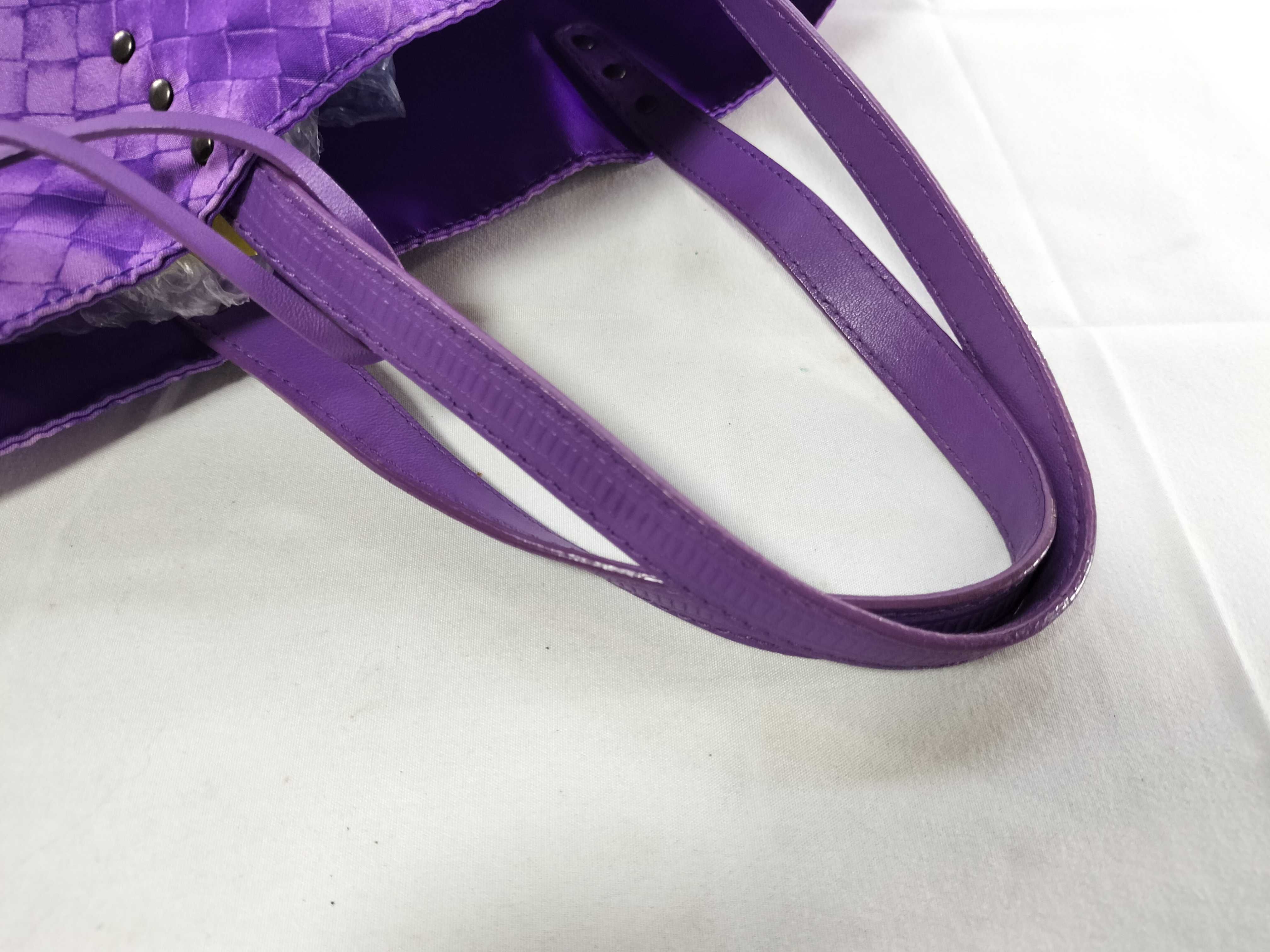 Intrecciato Illusion Nylon Tote Bag, Purple — view 3