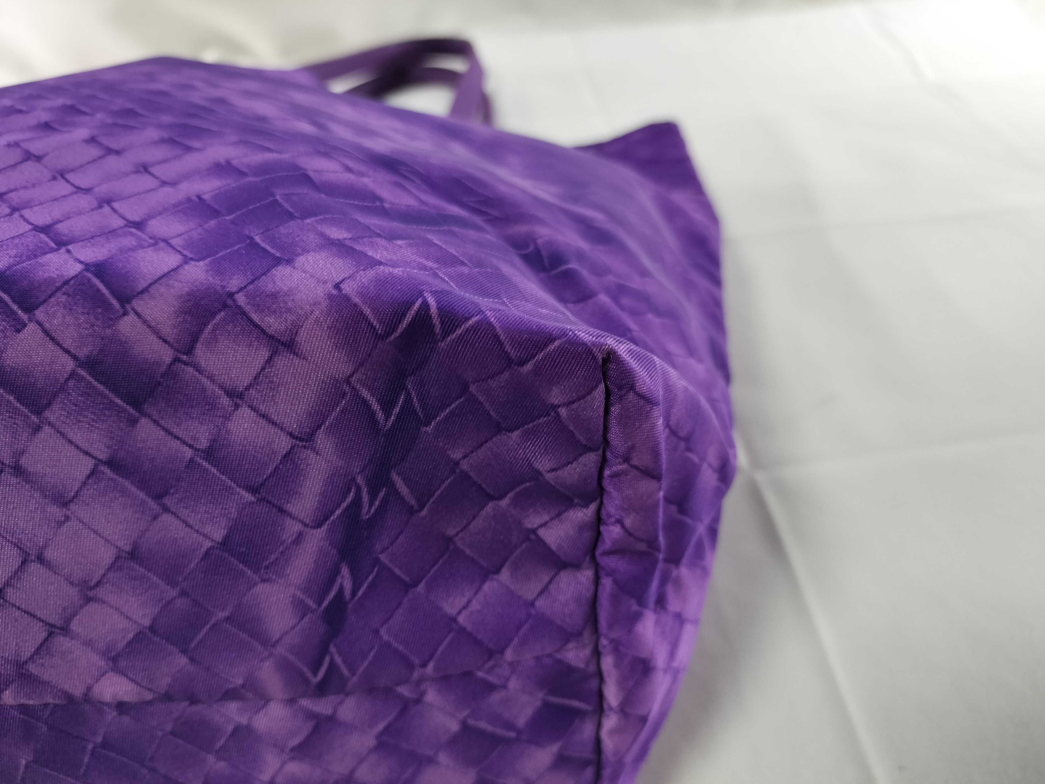 Intrecciato Illusion Nylon Tote Bag, Purple — view 6