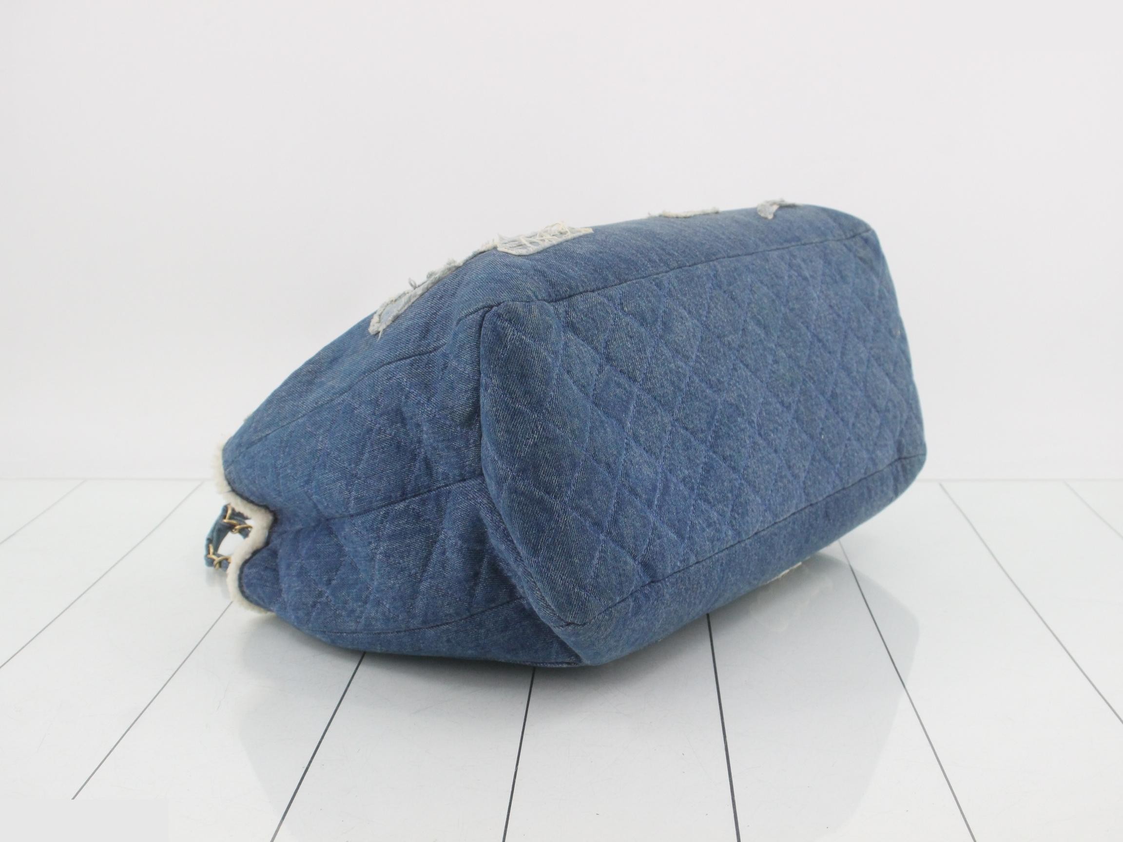 denim shearling Coco Mark chain tote bag — view 5