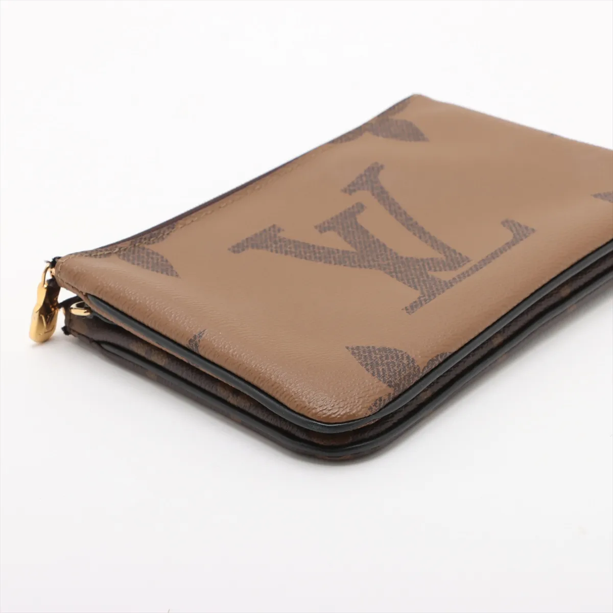 Giant Monogram Reverse Pochette Double Zip M69203 GI0230 Brown RFID Reactive — view 4