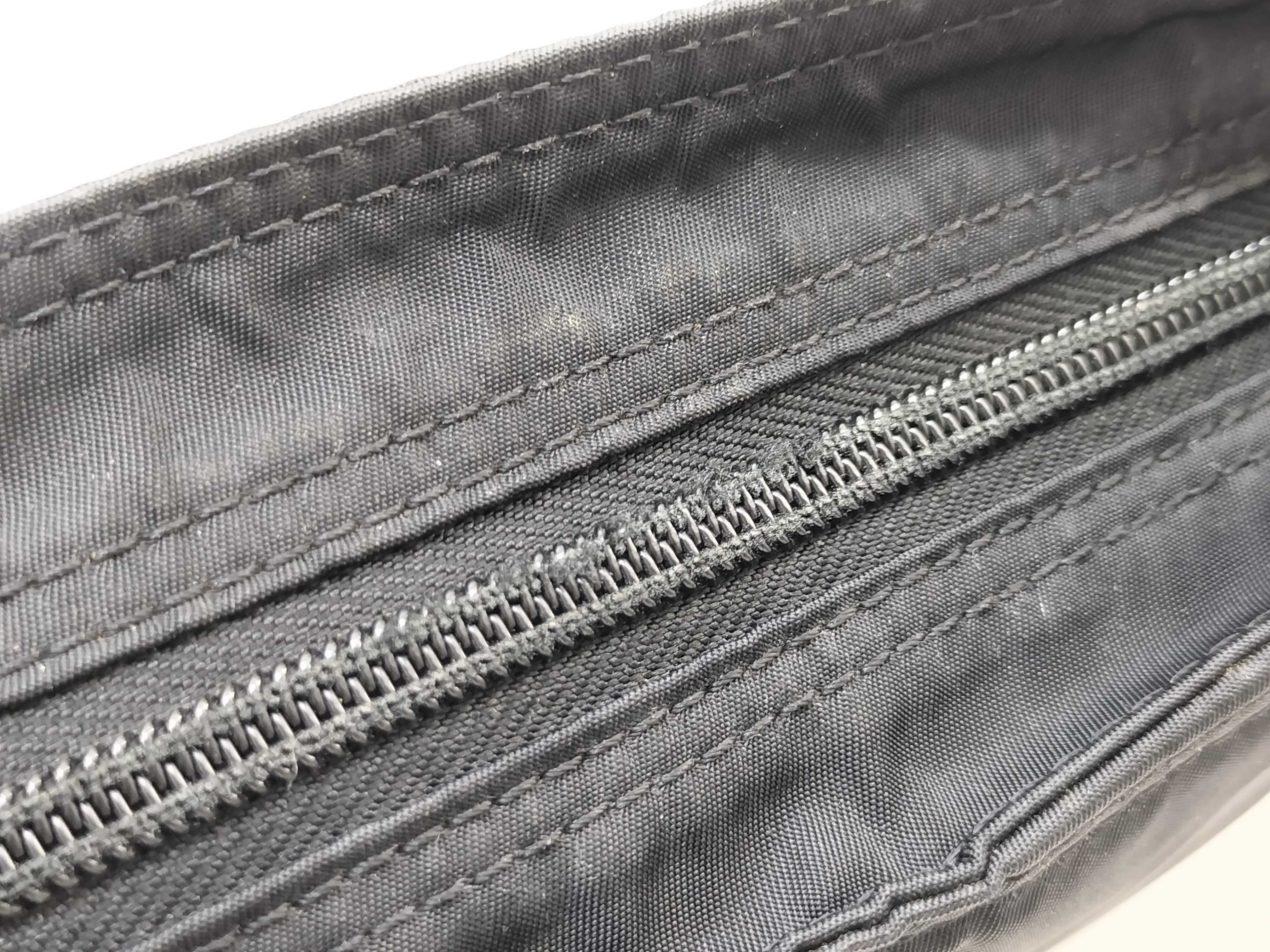 nylon Prada nylon shoulder bag — view 9
