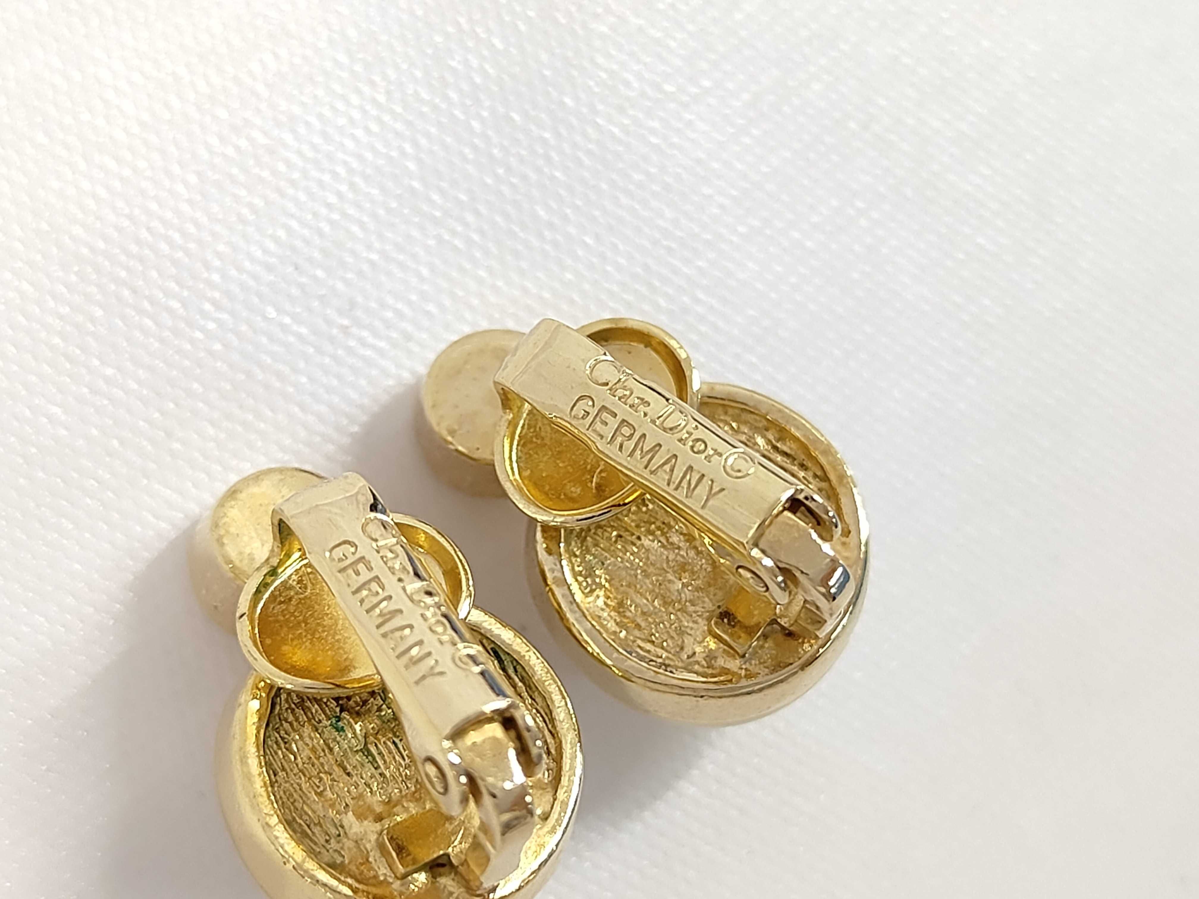 earrings — view 3