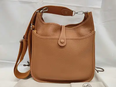 Evelyne 3PM Taurillon leather, gold, silver hardware, K stamp, shoulder bag