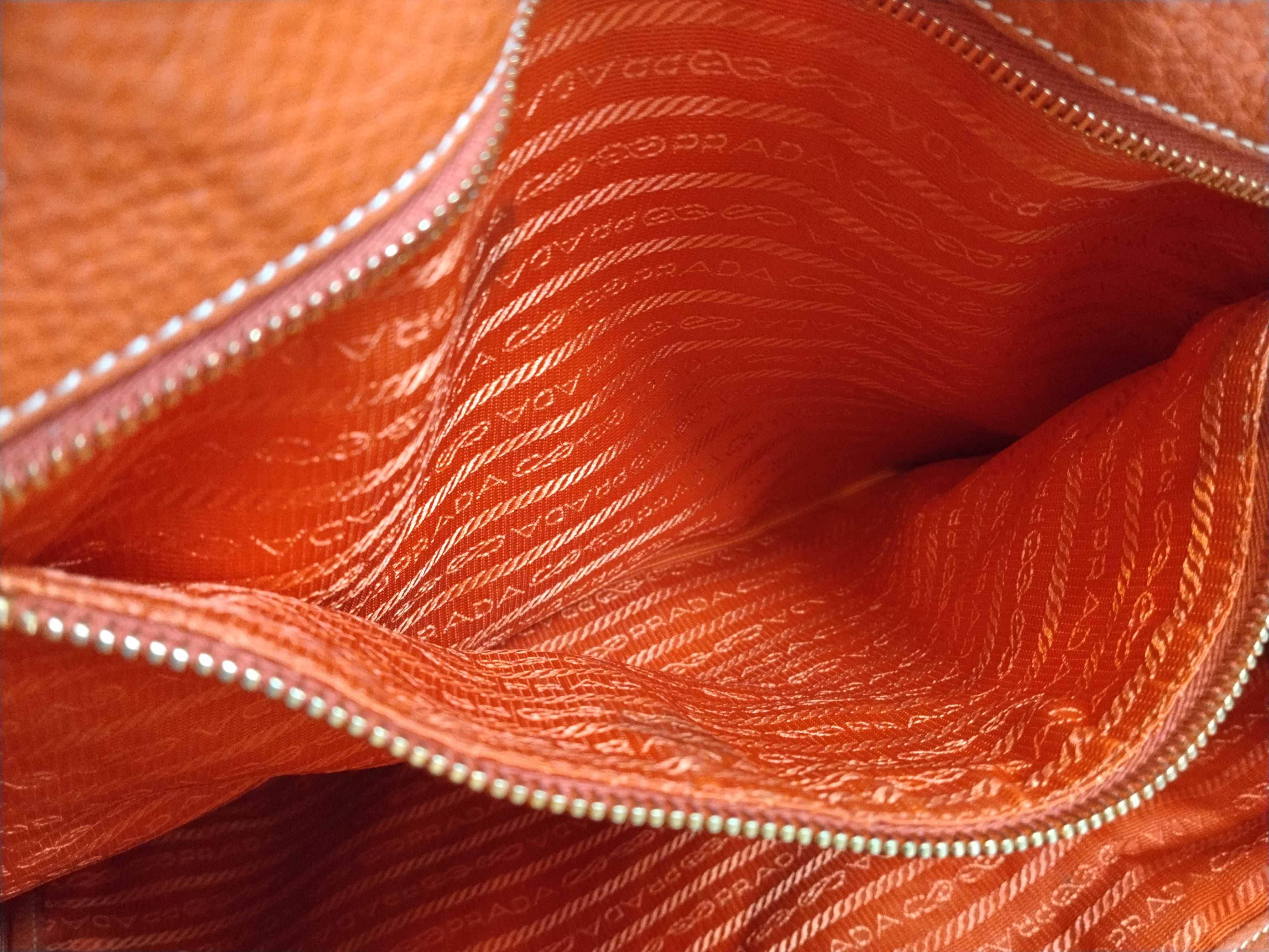 Vitello Daino 2-Way Tote Bag (Handbag) — view 11