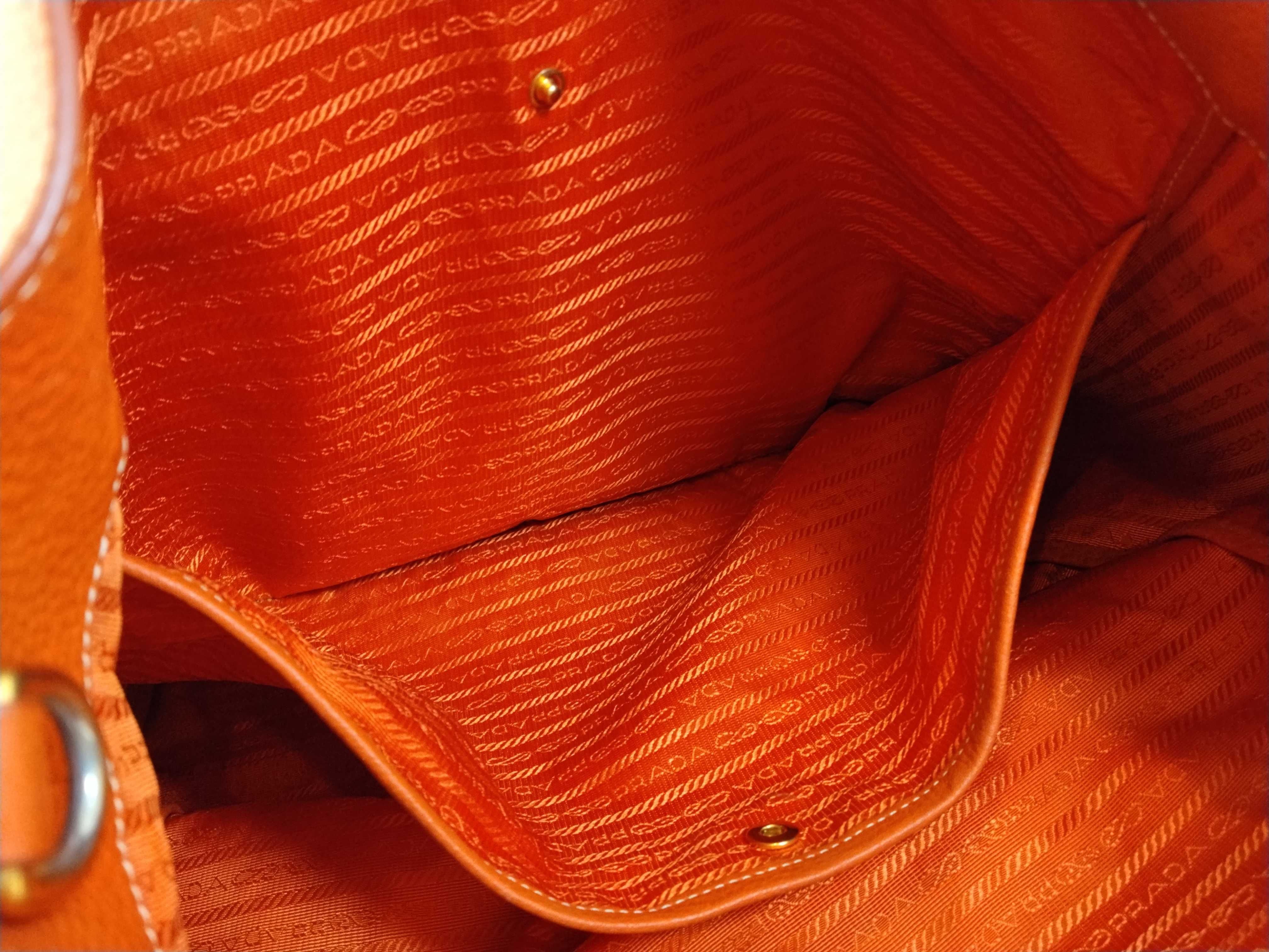 Vitello Daino 2-Way Tote Bag (Handbag) — view 12