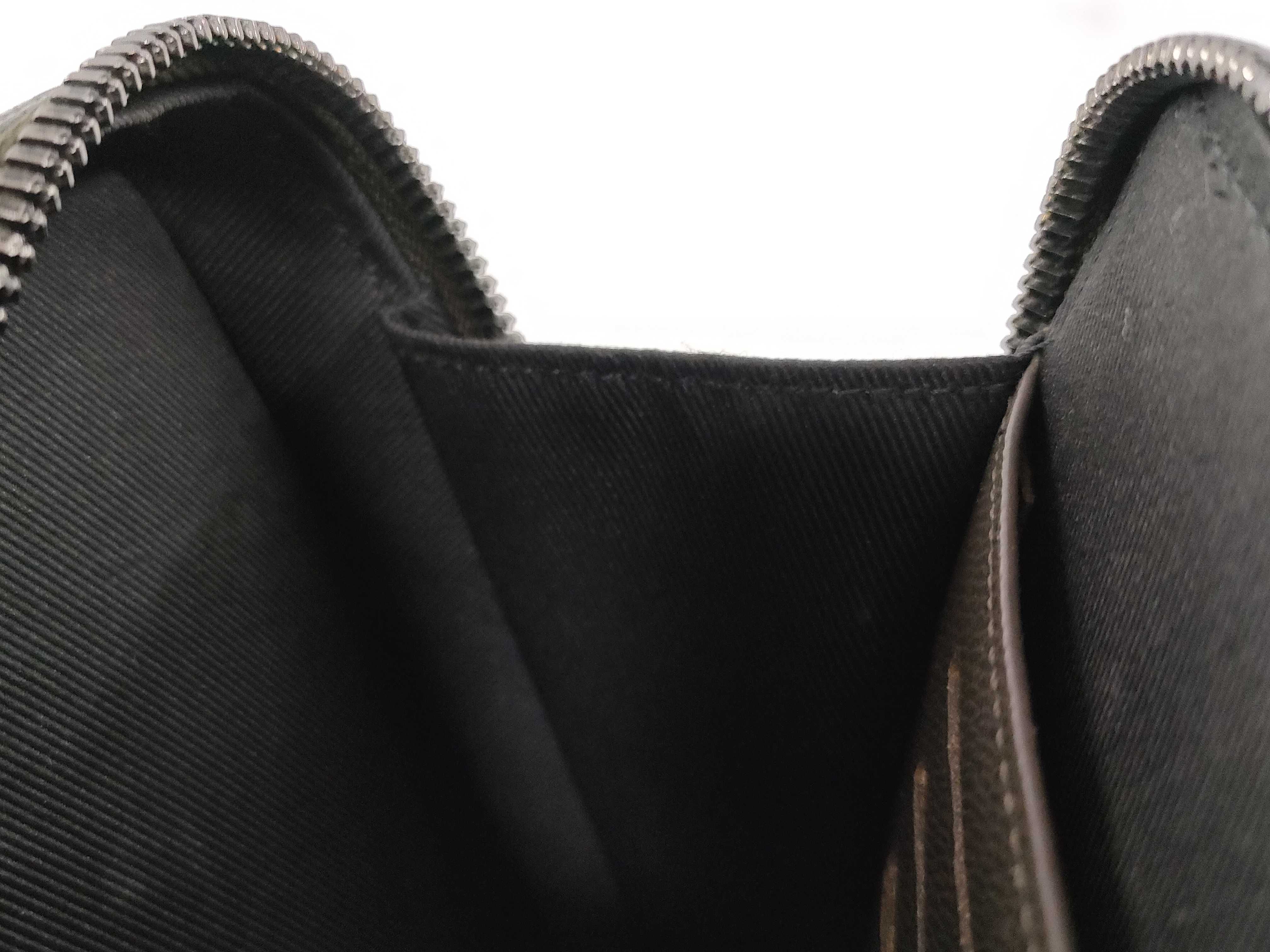 Monogram Louis Vuitton Smartphone Shoulder Bag — view 10