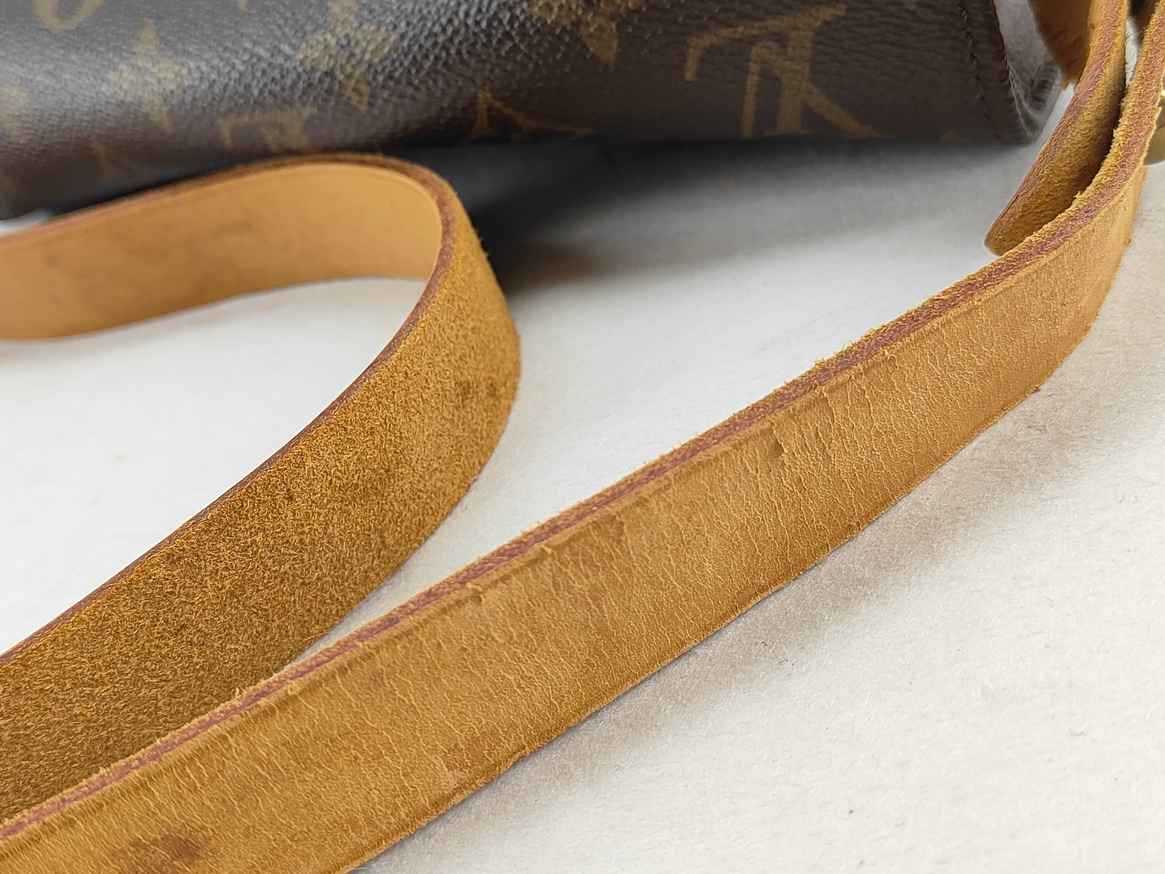 Monogram LOUIS VUITTON M51252 Cartouchiere Shoulder Bag — view 5