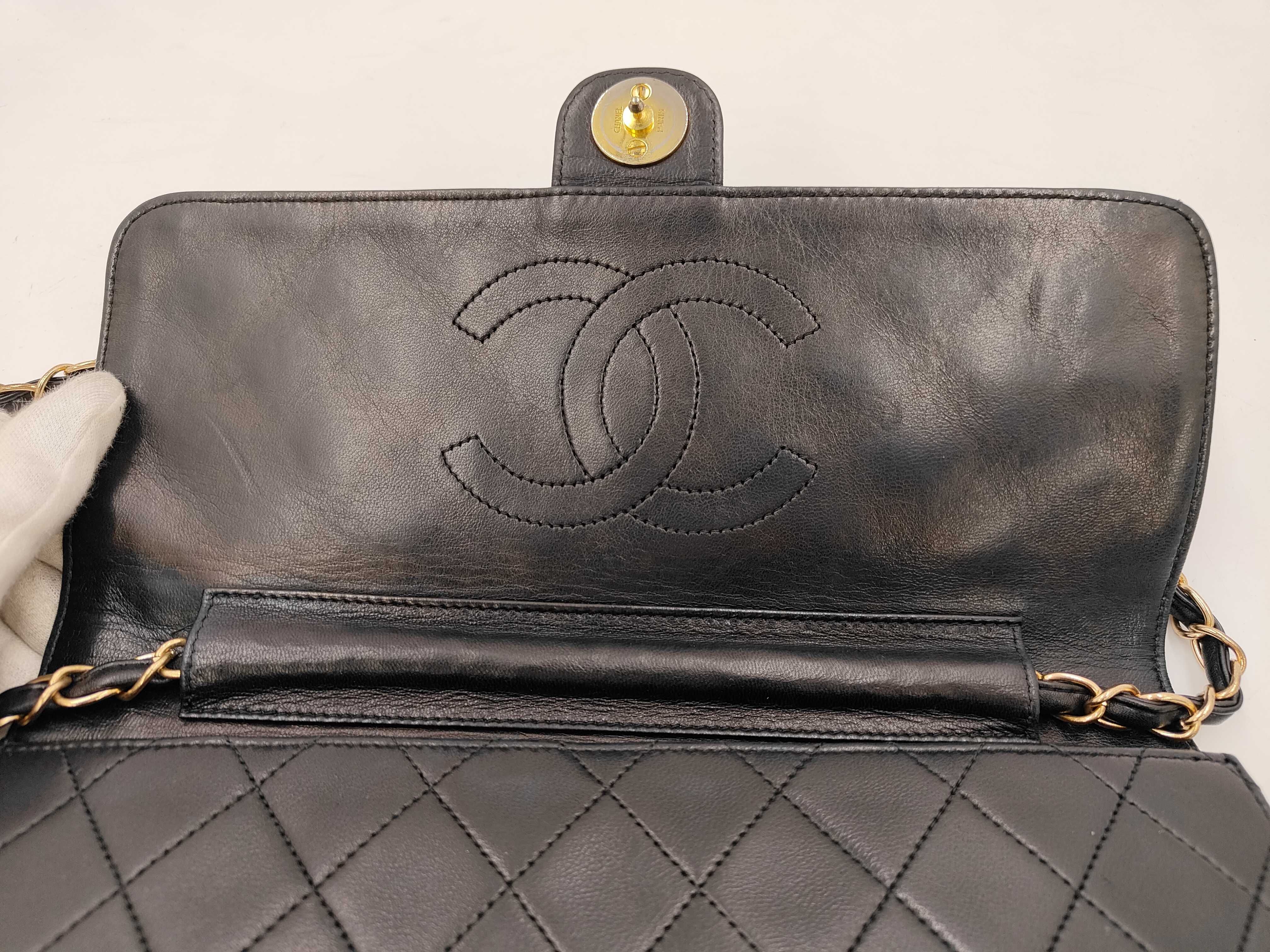 Matelassé Chain Shoulder Bag (with seal) — view 8