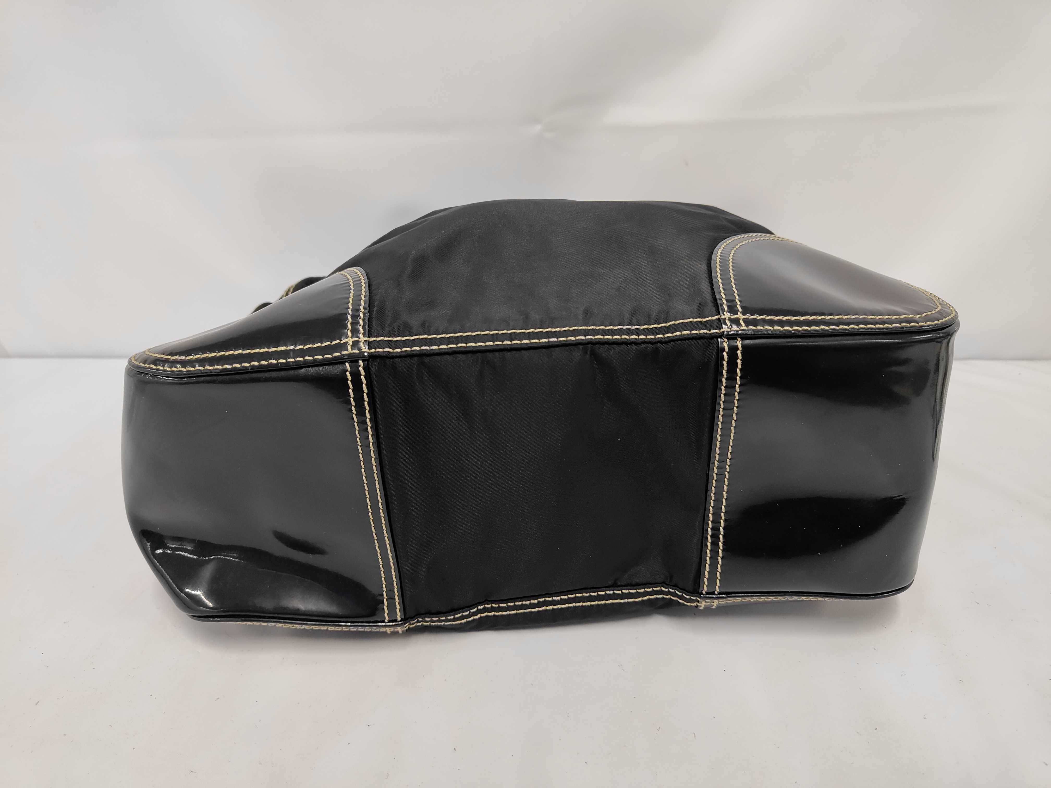 Handbag — view 3