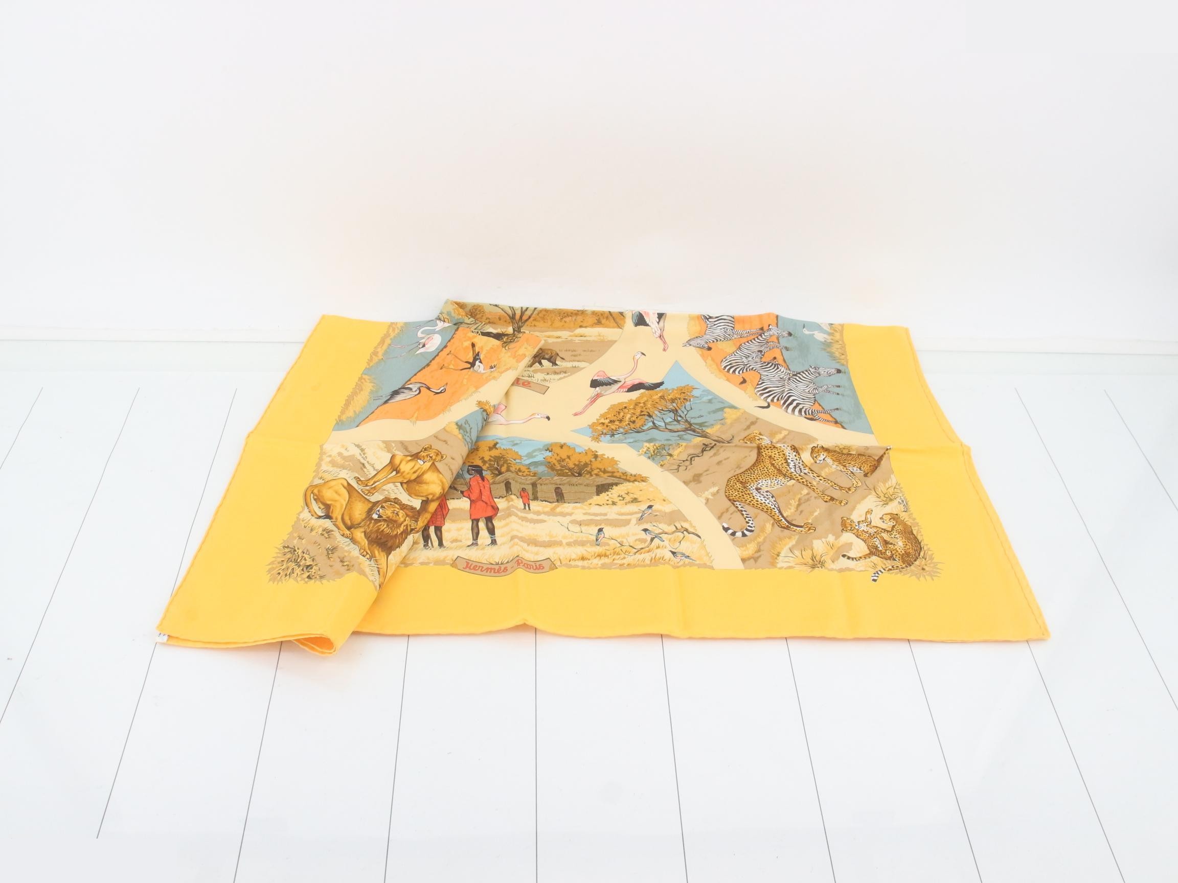 Carre 90 TANZANIE (Tanzania) Scarf — view 3