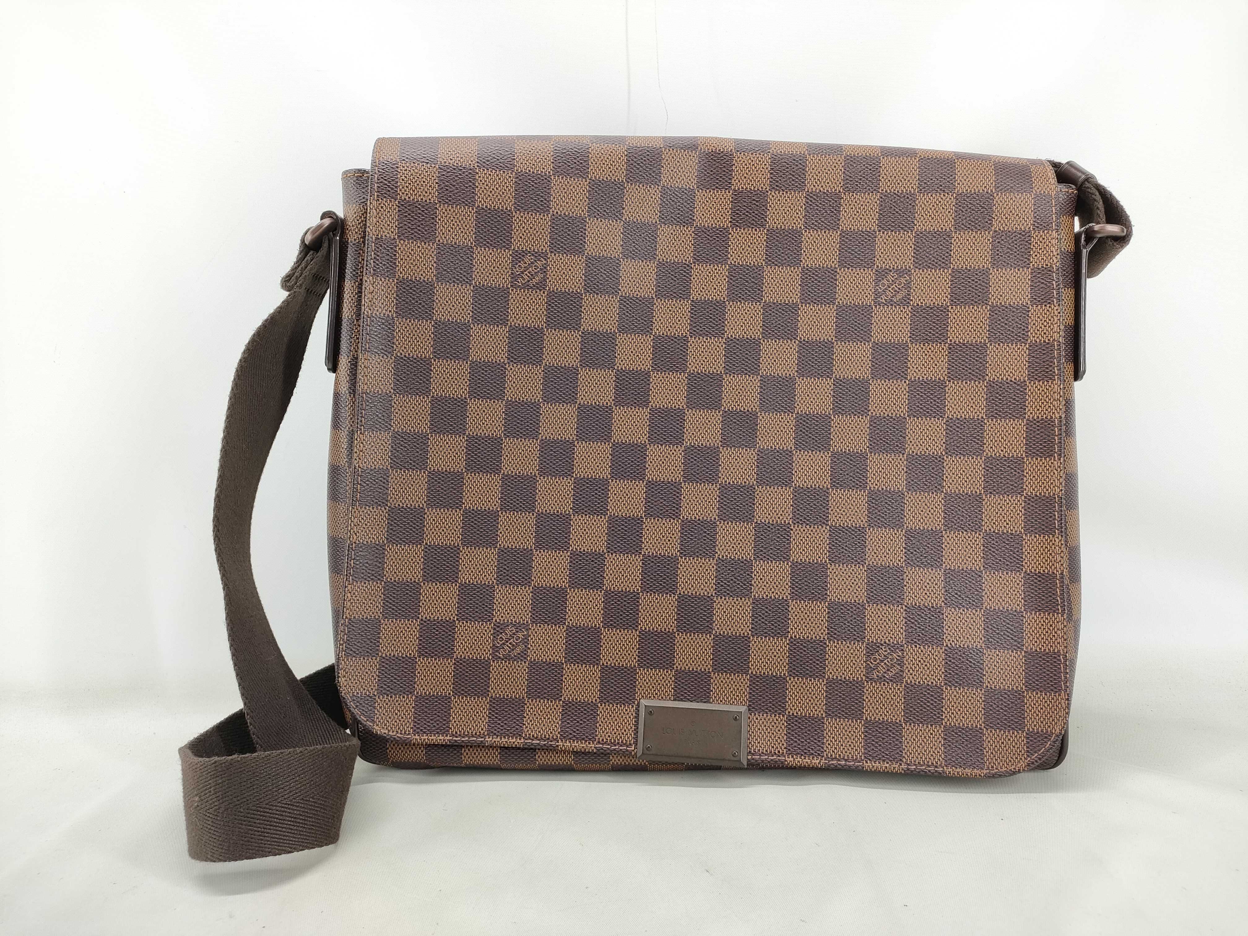 Damier Louis Vuitton Damier Shoulder Bag