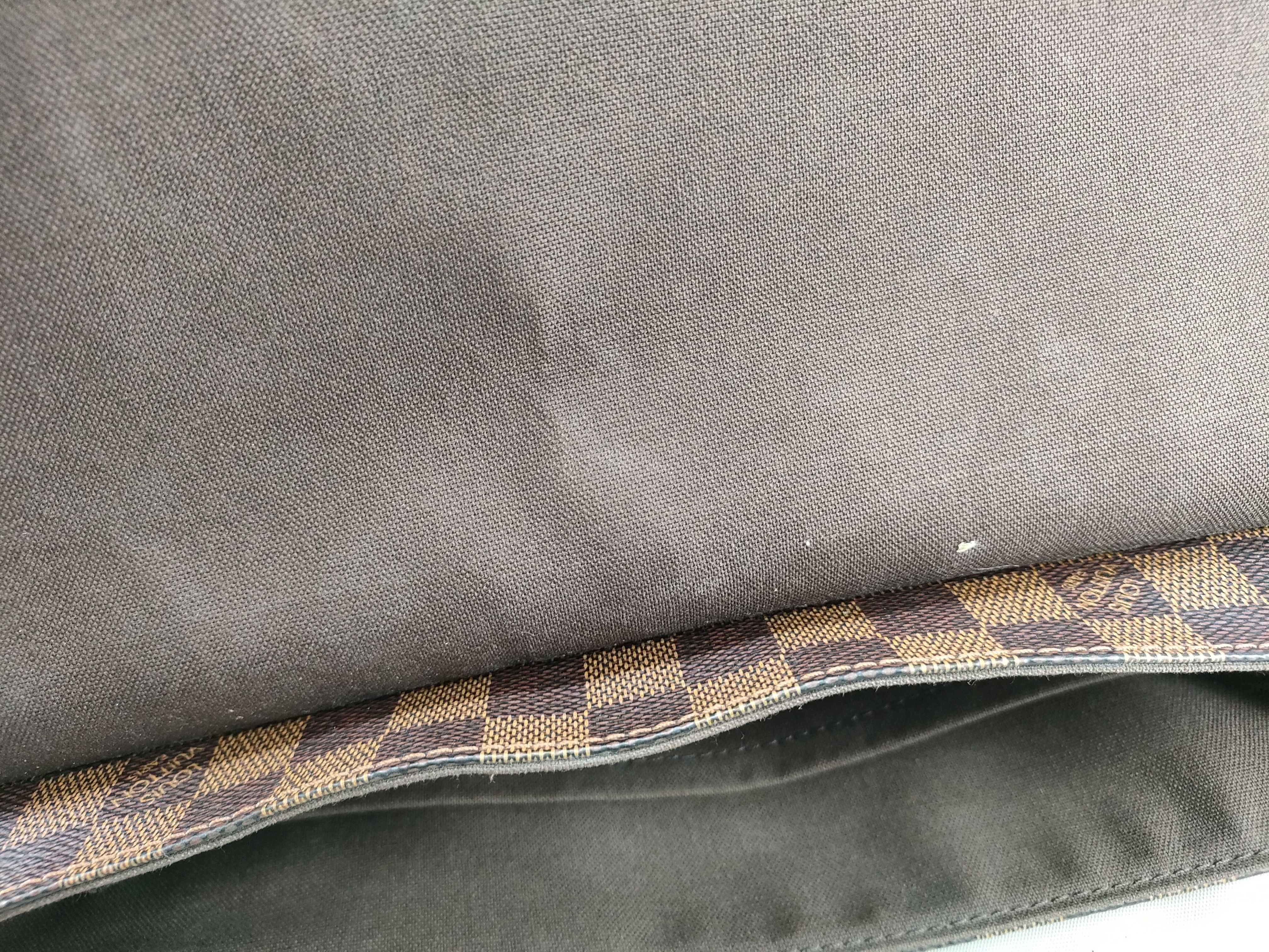 Damier Louis Vuitton Damier Shoulder Bag — view 15