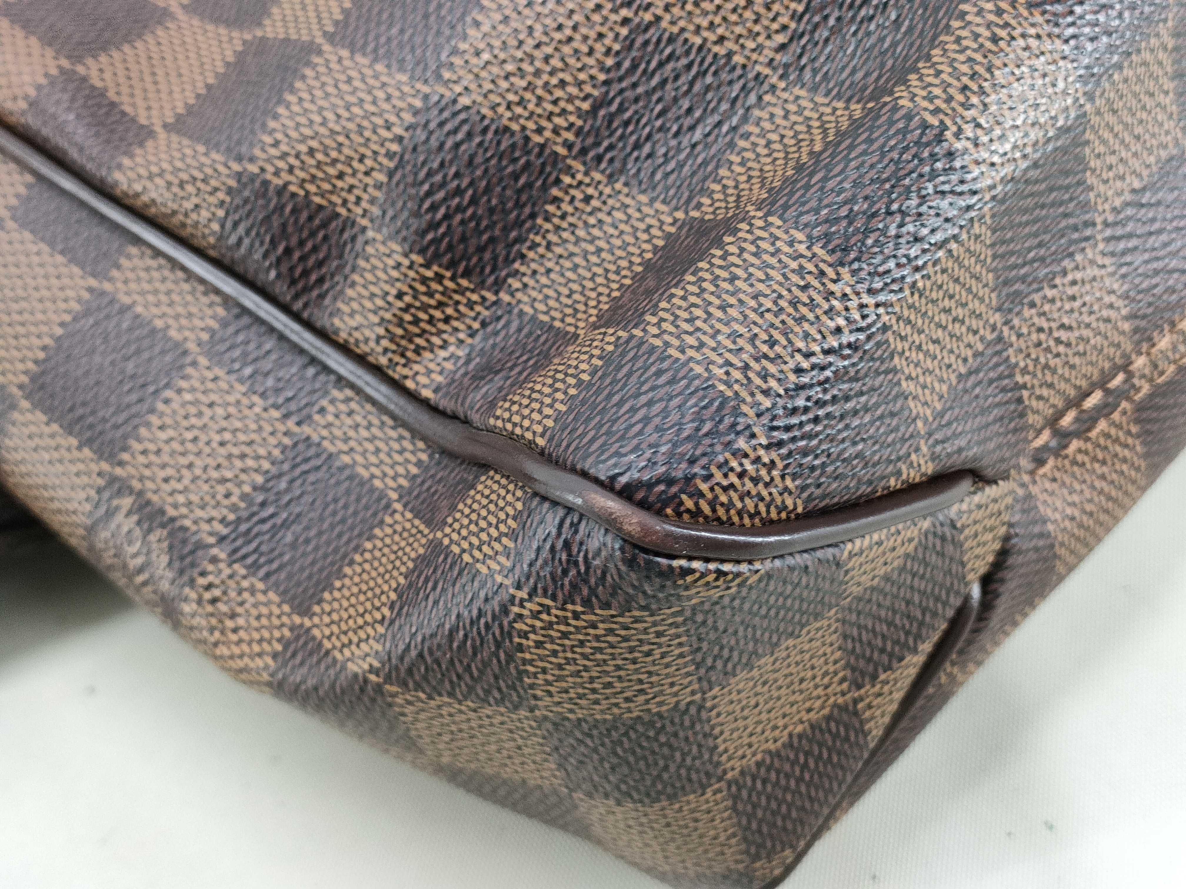 Damier Louis Vuitton Damier Shoulder Bag — view 4