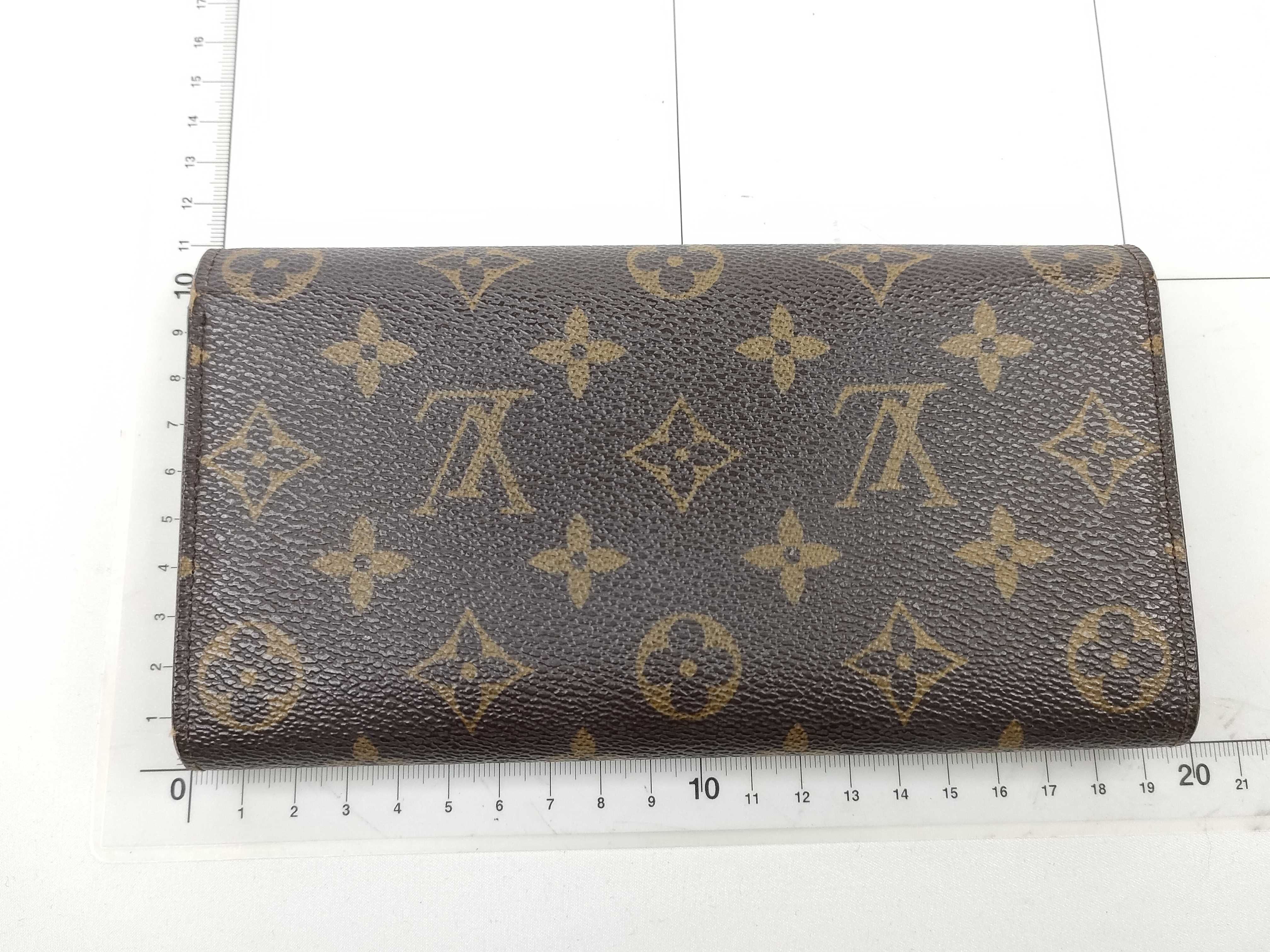 Monogram Portefeuille Sarah Wallet — view 2