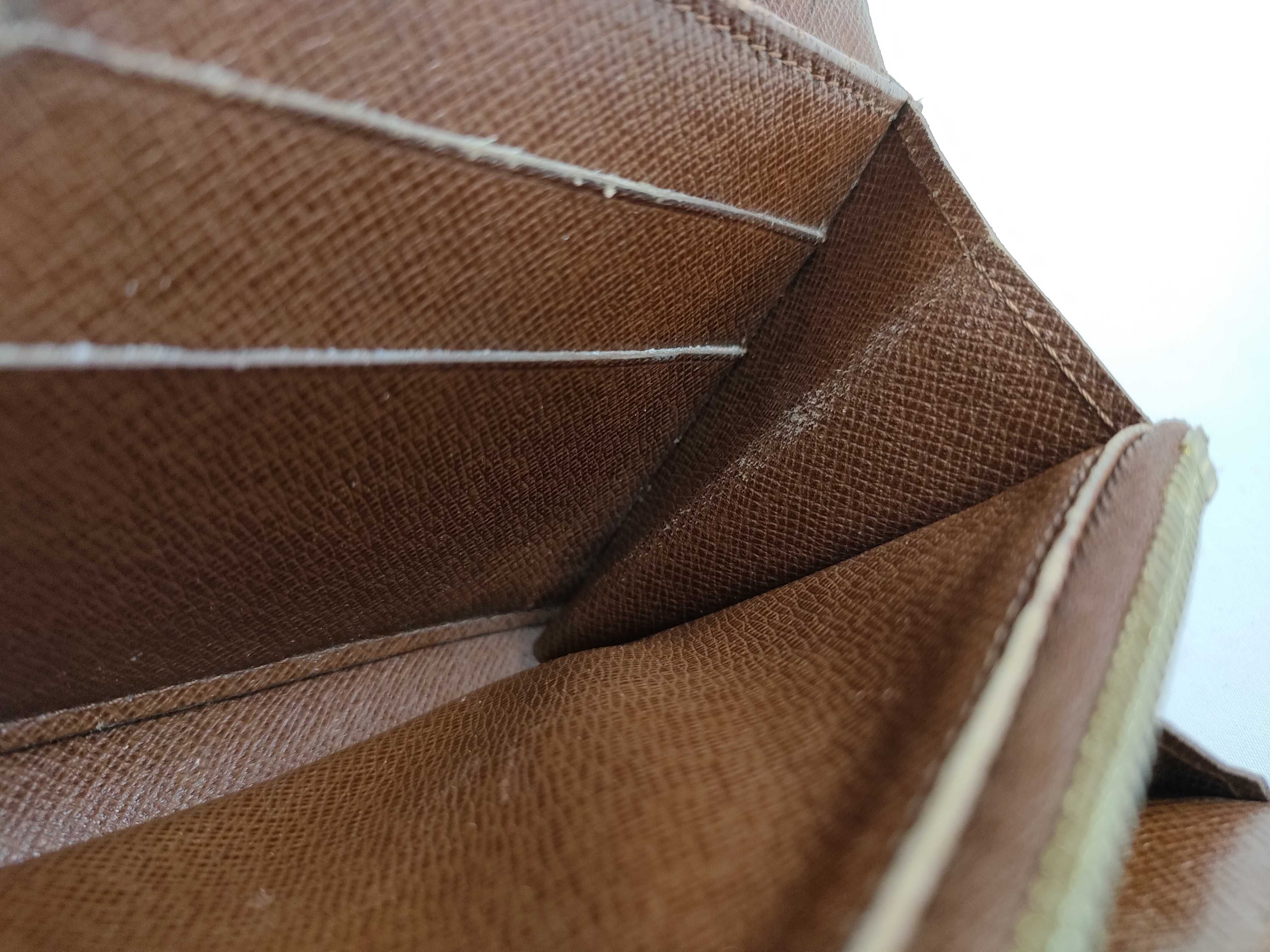 Monogram Portefeuille Sarah Wallet — view 9