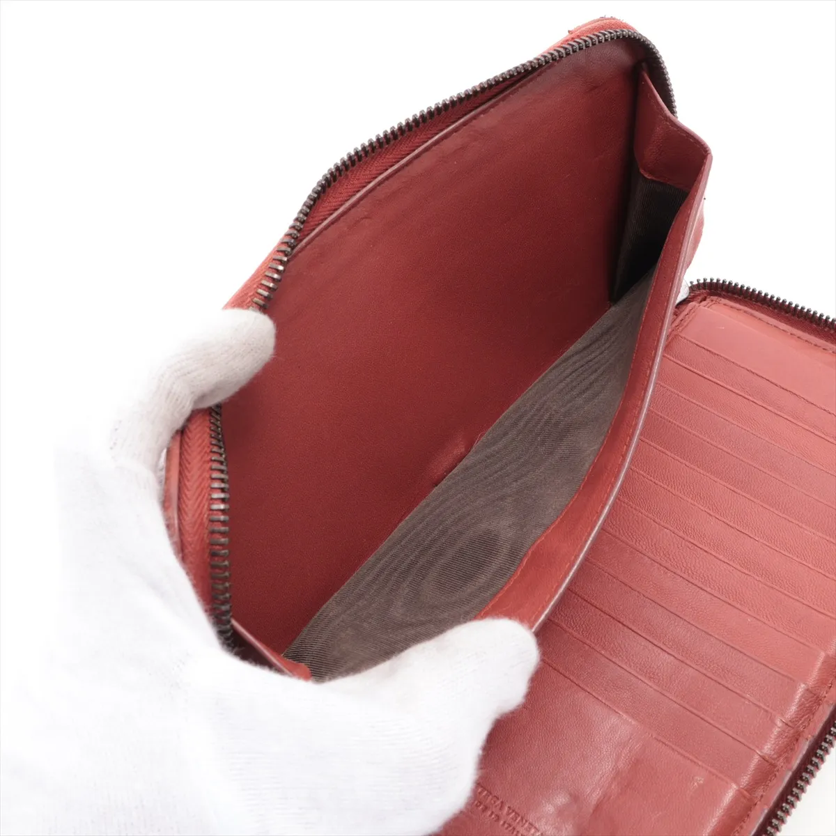 Intrecciato Leather Round Zip Wallet Brown — view 6