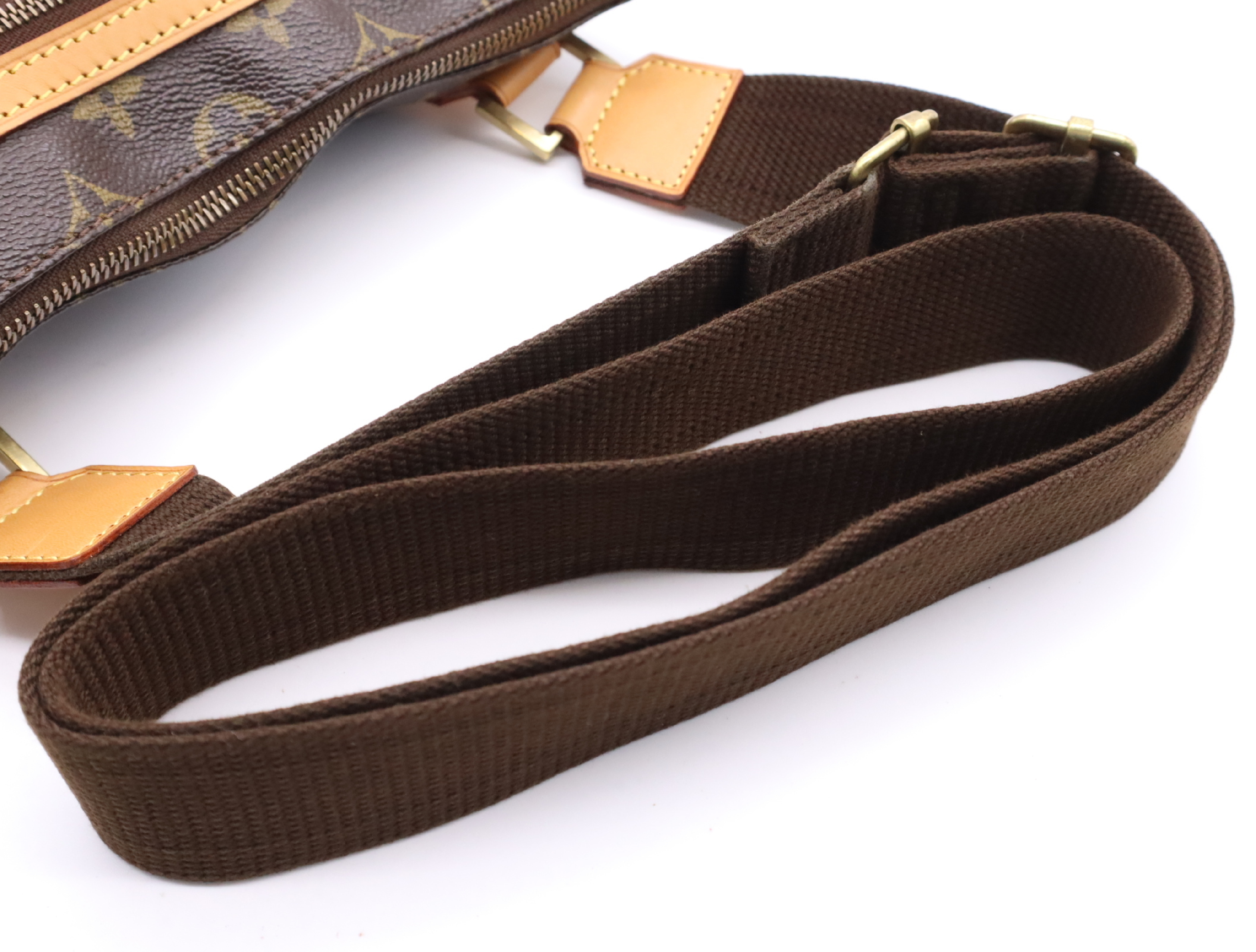 M40044 Monogram Pochette Bosphore Shoulder Bag — view 12
