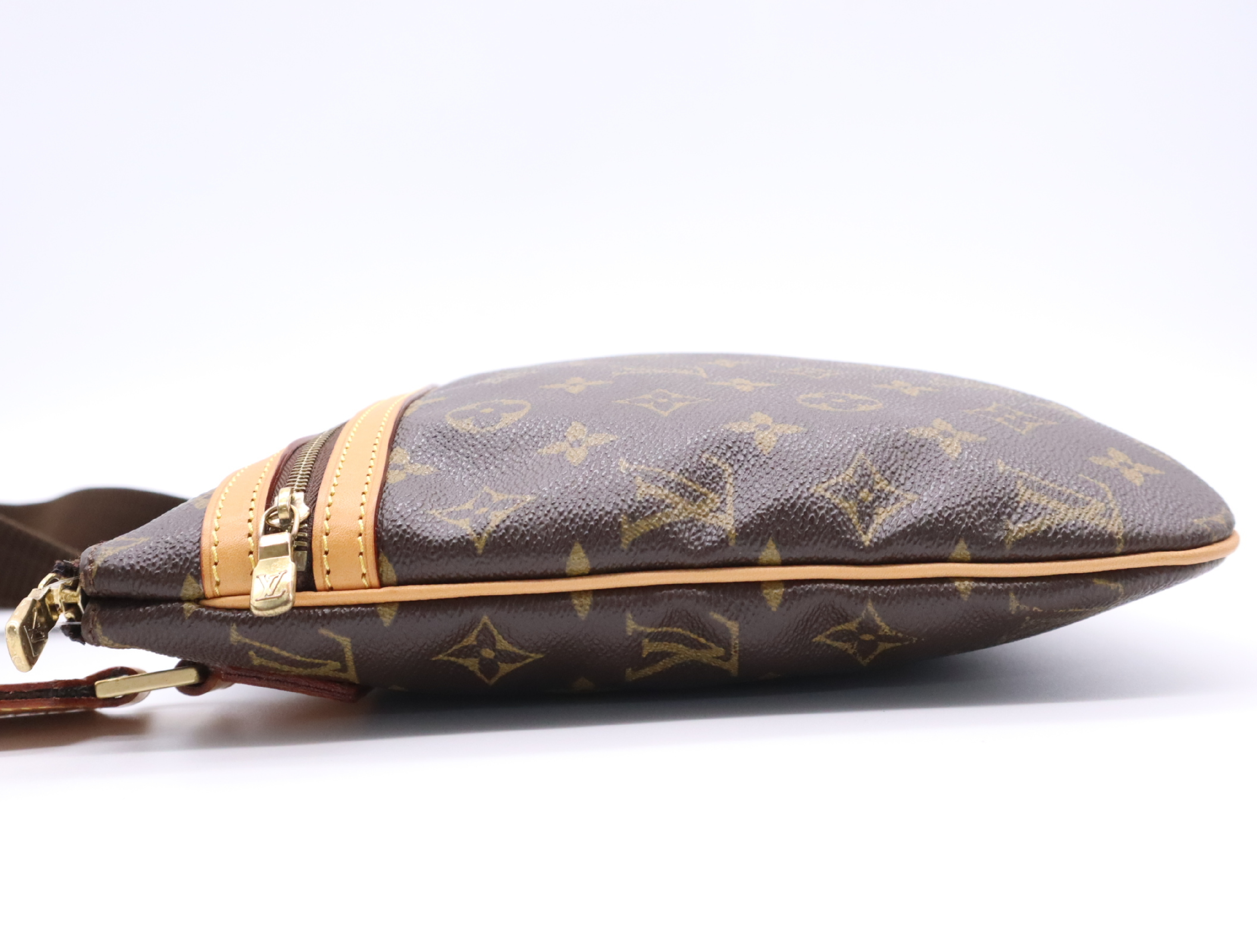 M40044 Monogram Pochette Bosphore Shoulder Bag — view 3