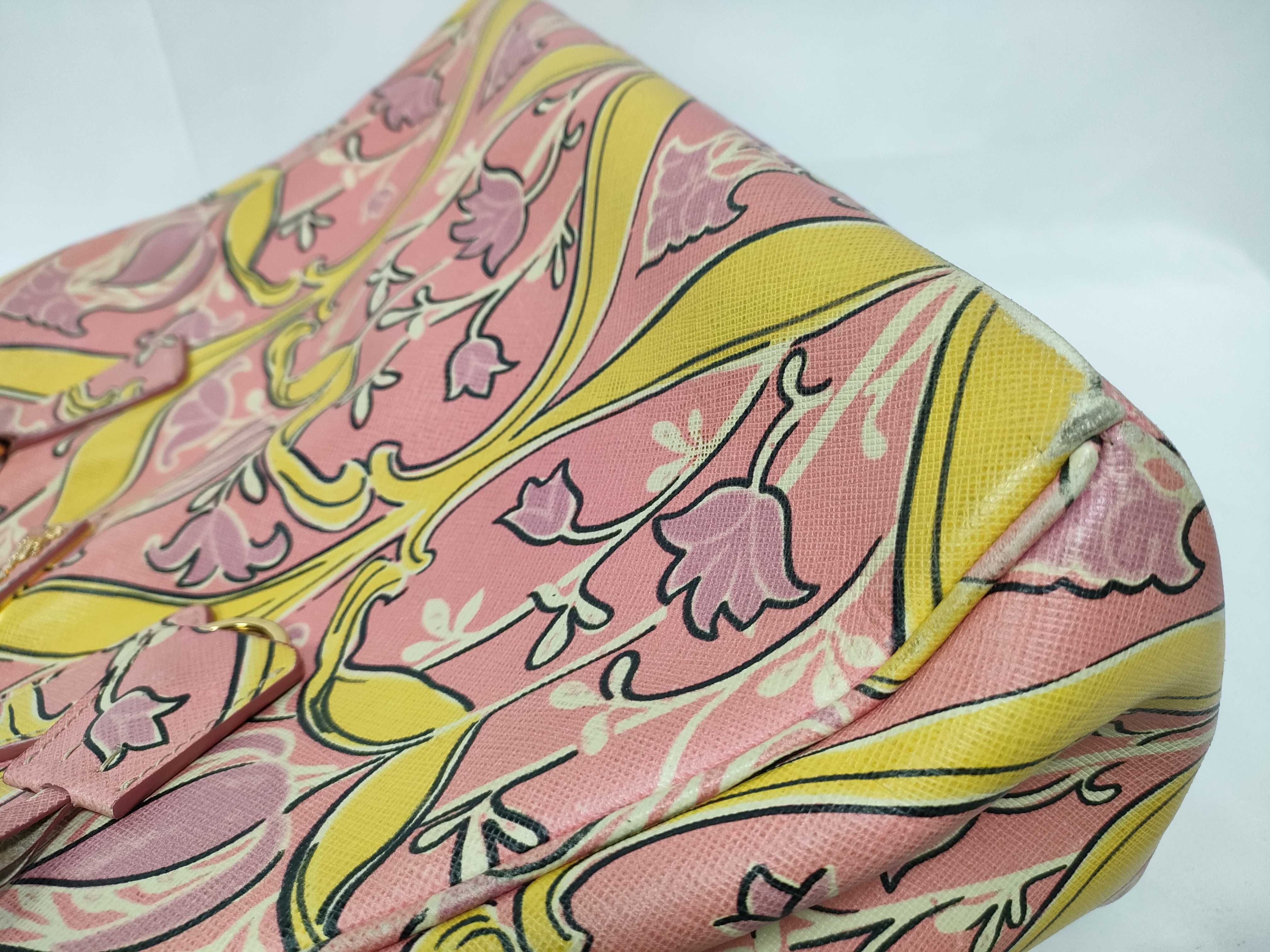 Galleria Saffiano Leather Art Nouveau Floral Print Tote Bag (Pink) — view 5