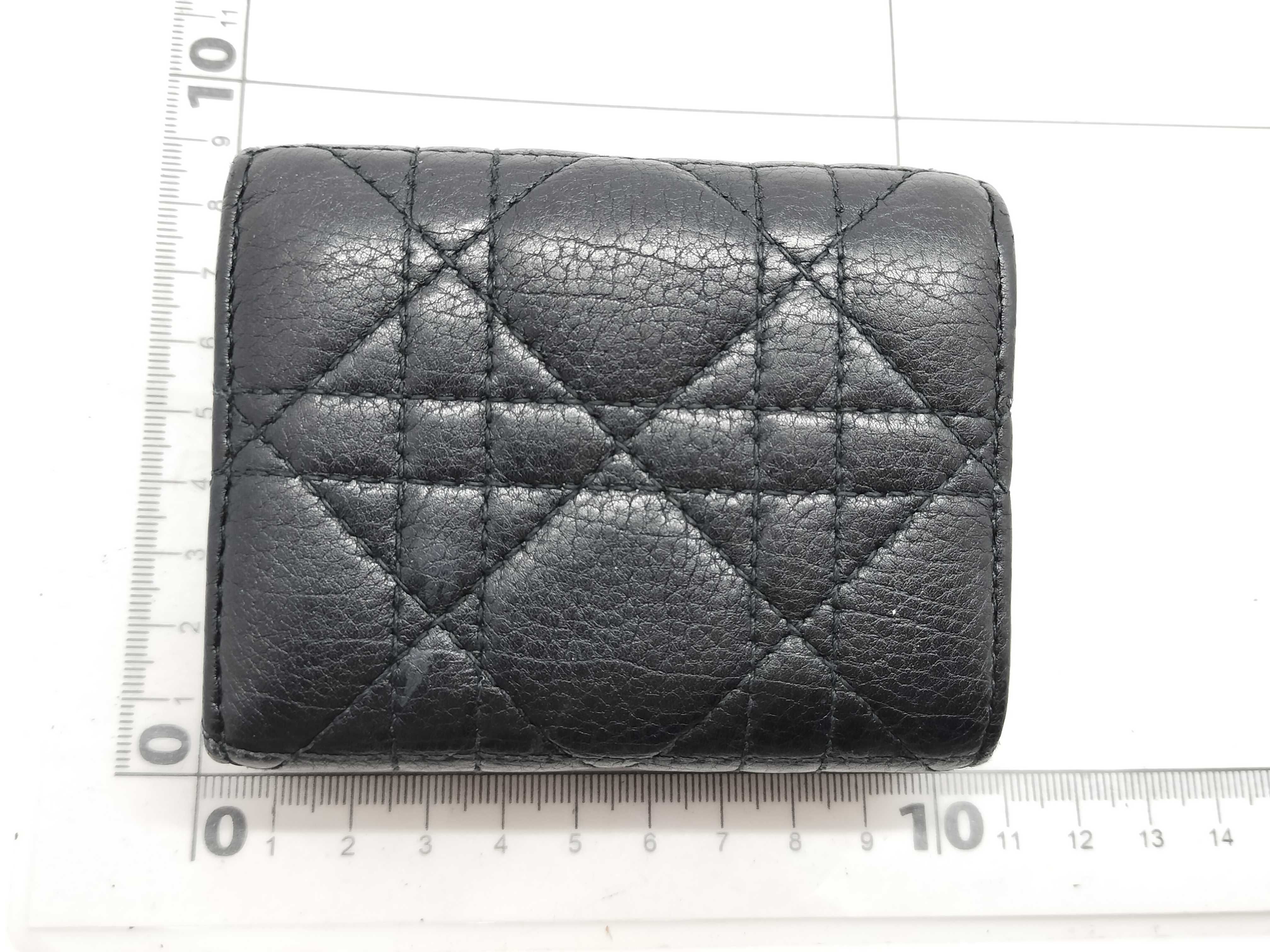 folding wallet — view 2
