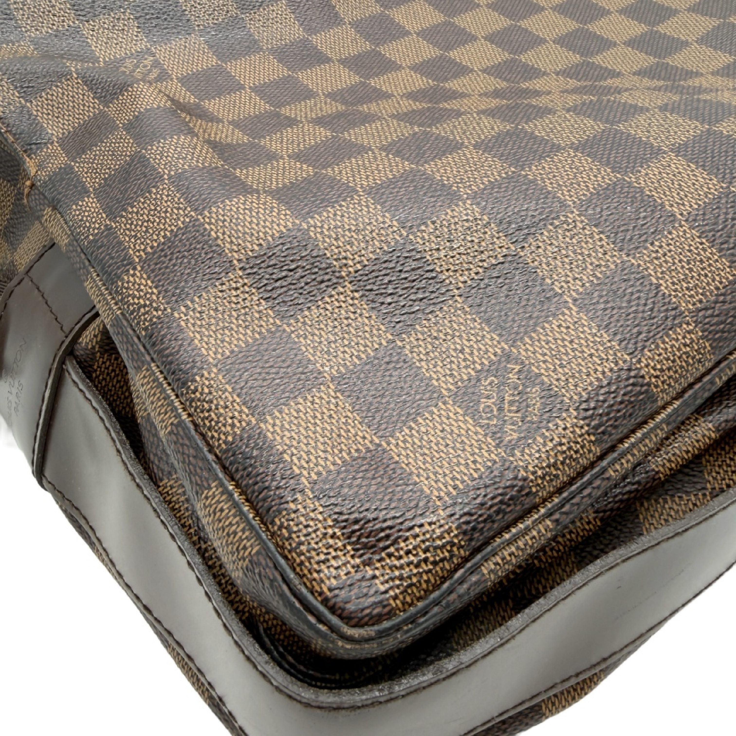 Damier Ebene Naviglio Messenger Bag Shoulder Bag — view 8