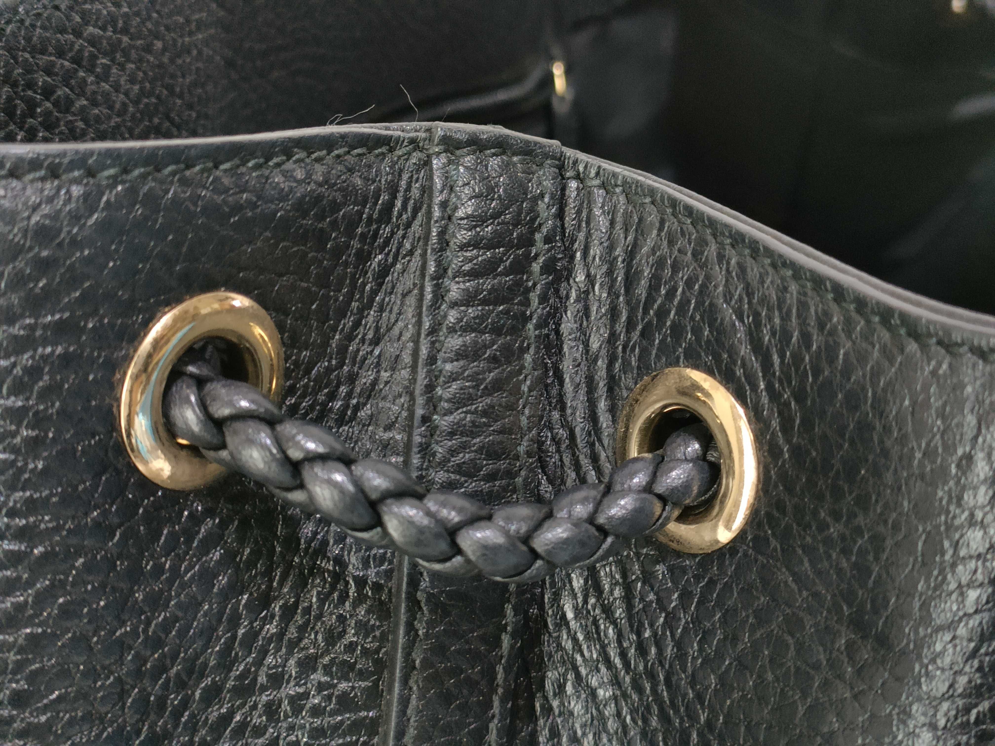 PH- Puffed Tote Bag Black Leather Tote Bag — view 12