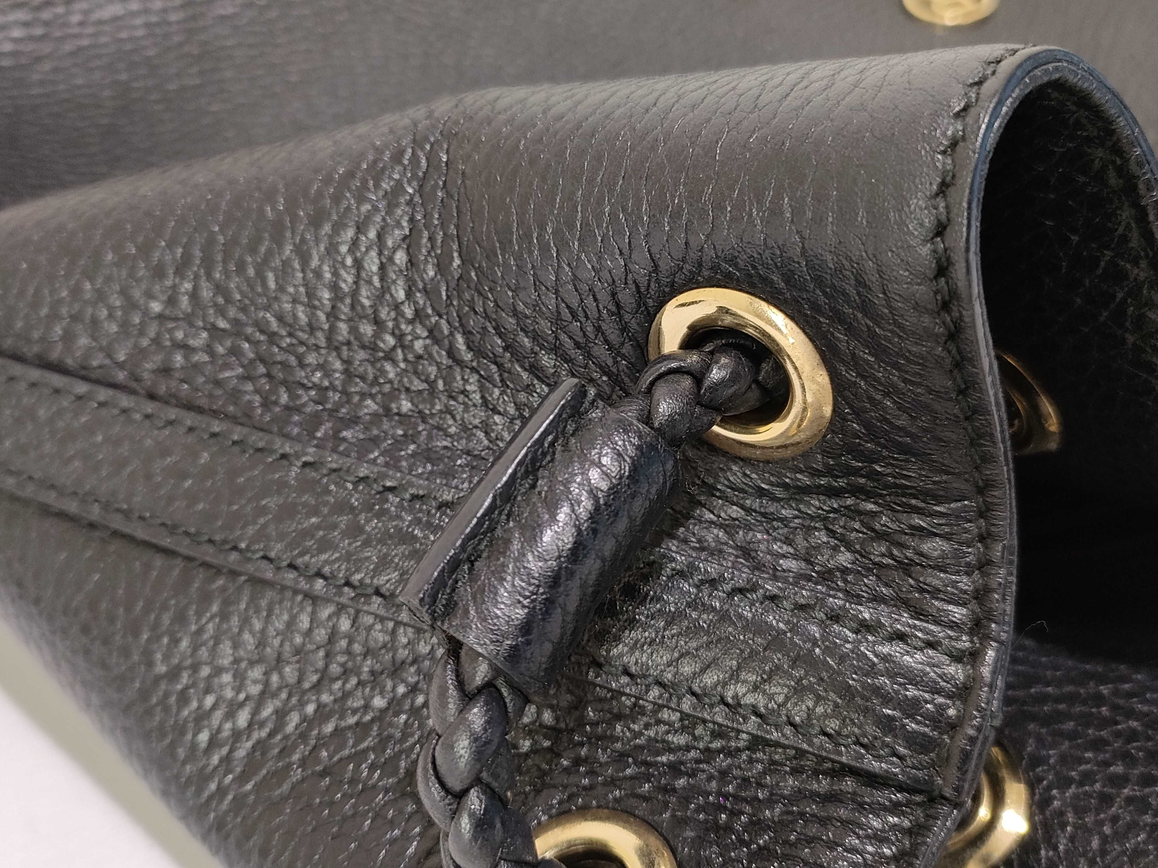 PH- Puffed Tote Bag Black Leather Tote Bag — view 14