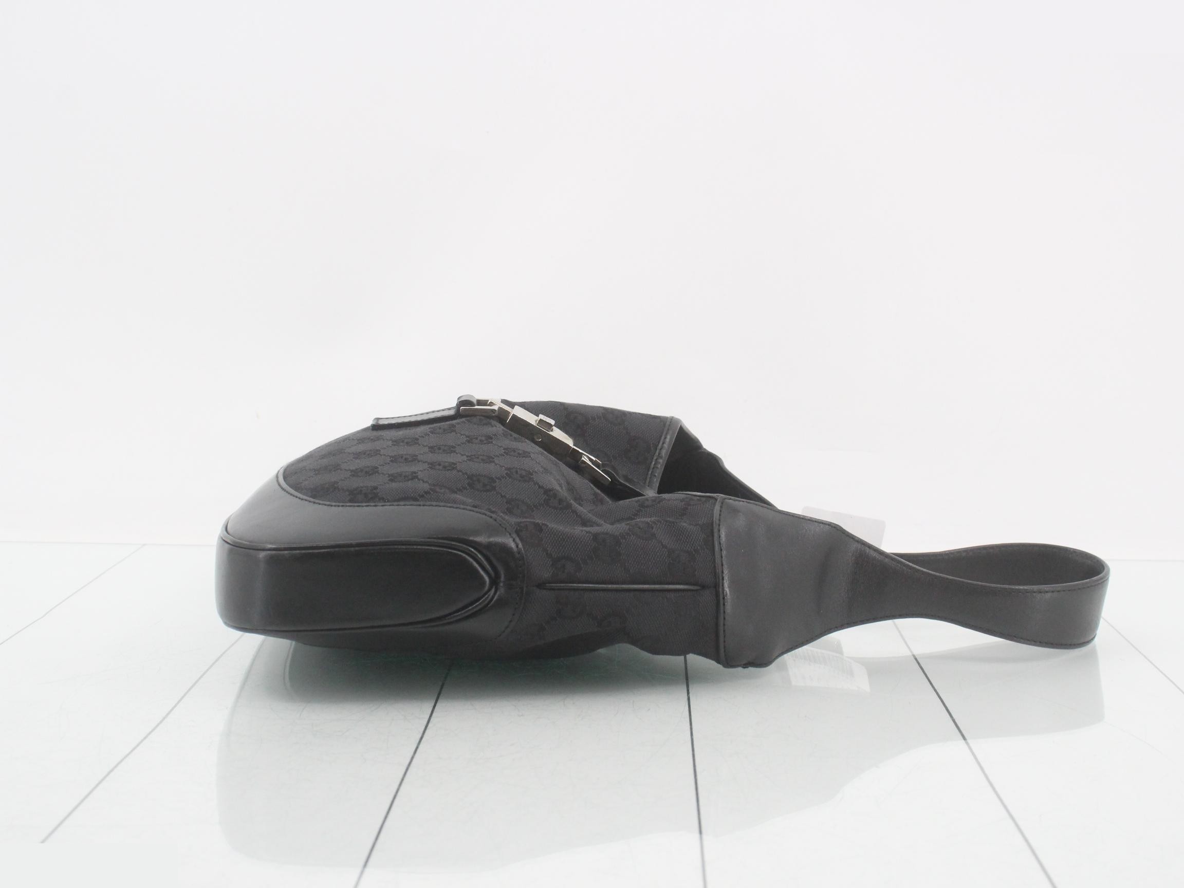 GG Canvas Jackie Shoulder Bag — view 3