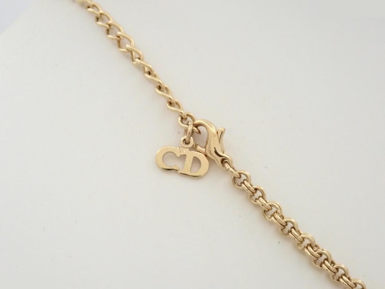gold — view 2
